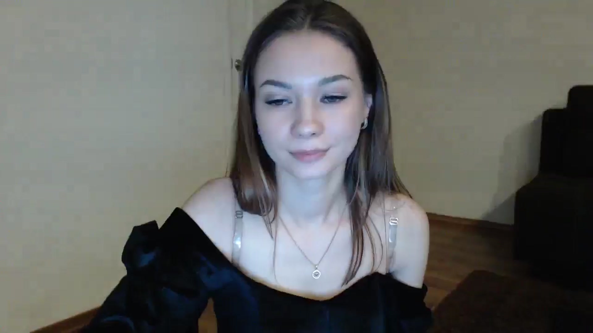 Gallery image thumbnail from Lovely_NataUA's myfreecams stream on, 12/01/2024, 20:46 image 16 of 20