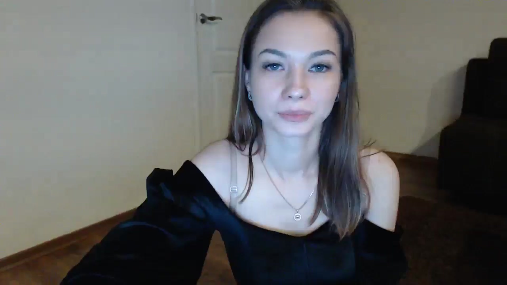 Gallery image thumbnail from Lovely_NataUA's myfreecams stream on, 12/01/2024, 20:46 image 13 of 20
