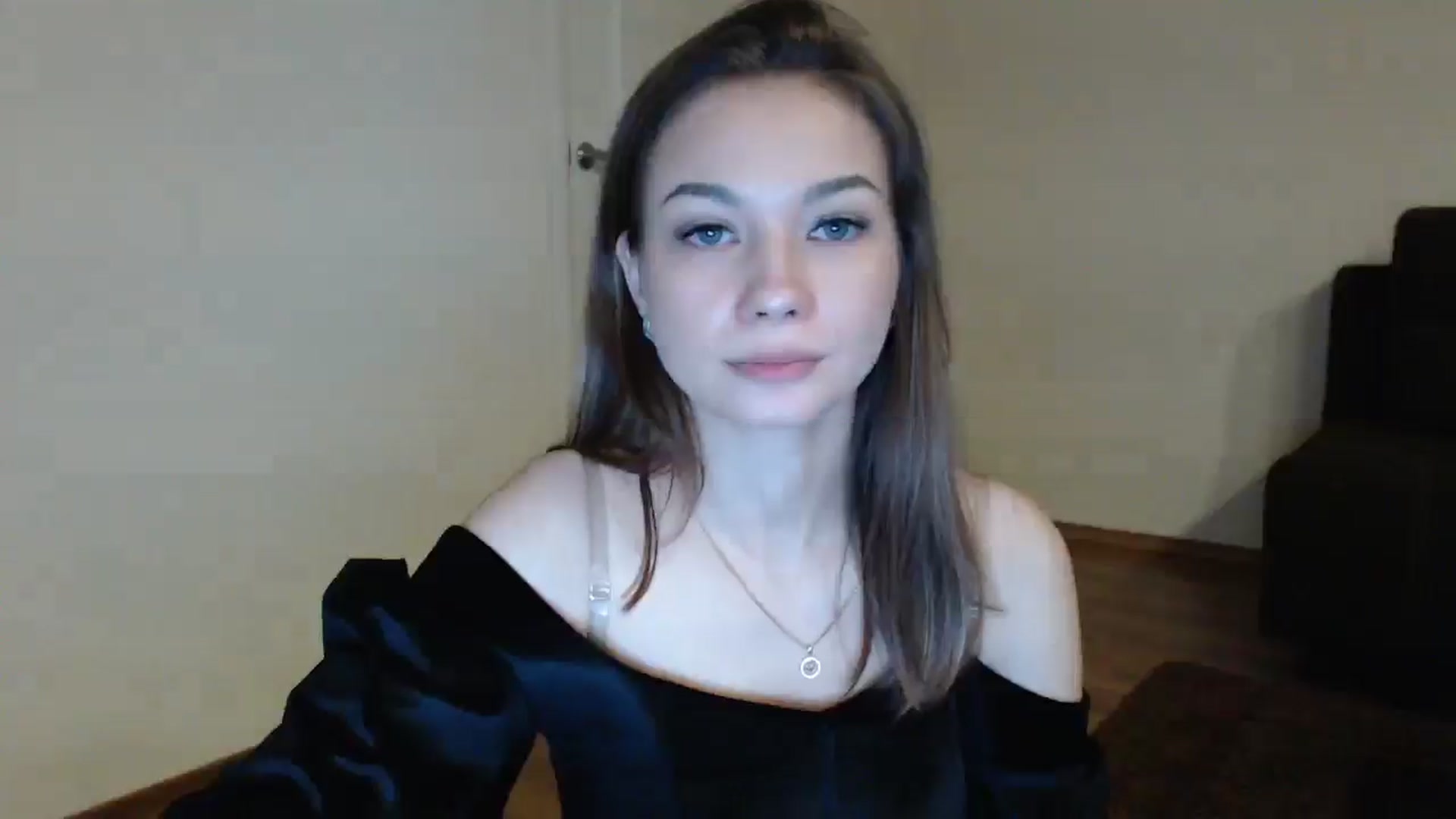 Gallery image thumbnail from Lovely_NataUA's myfreecams stream on, 12/01/2024, 20:46 image 14 of 20