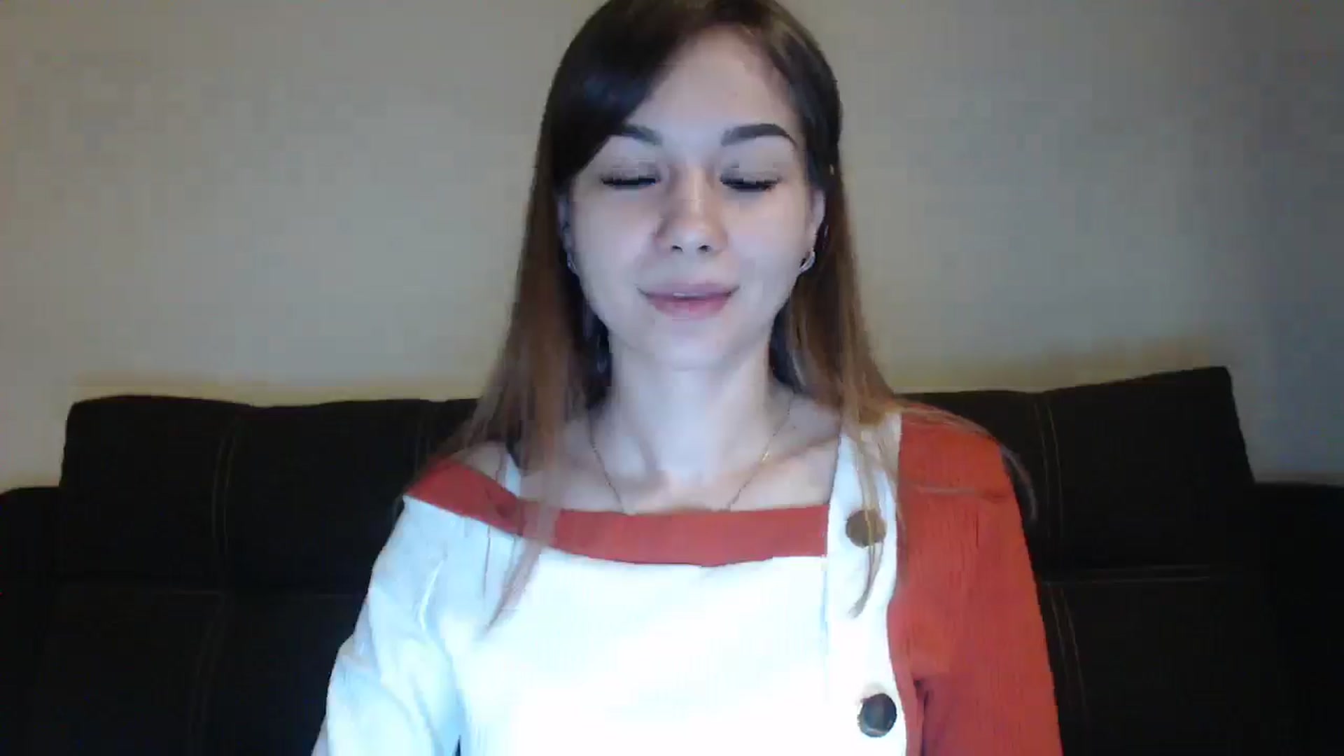 Gallery image thumbnail from Lovely_NataUA's myfreecams stream on, 12/07/2024, 19:27 image 16 of 20