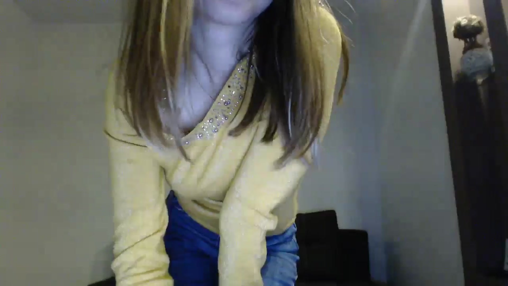 Gallery image thumbnail from Lovely_NataUA's myfreecams stream on, 12/08/2024, 20:20 image 3 of 20