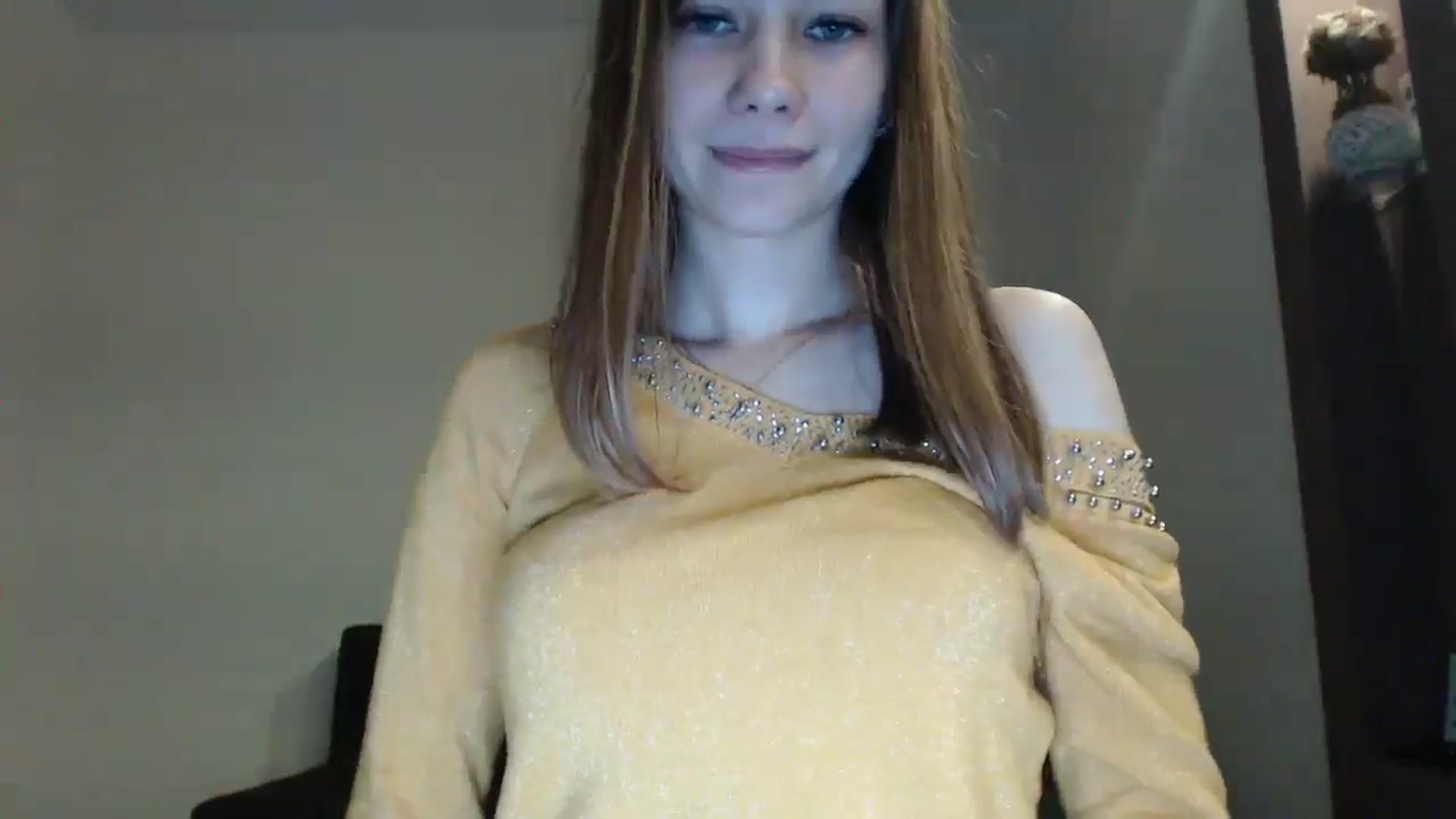 Gallery image thumbnail from Lovely_NataUA's myfreecams stream on, 12/08/2024, 20:20 image 4 of 20