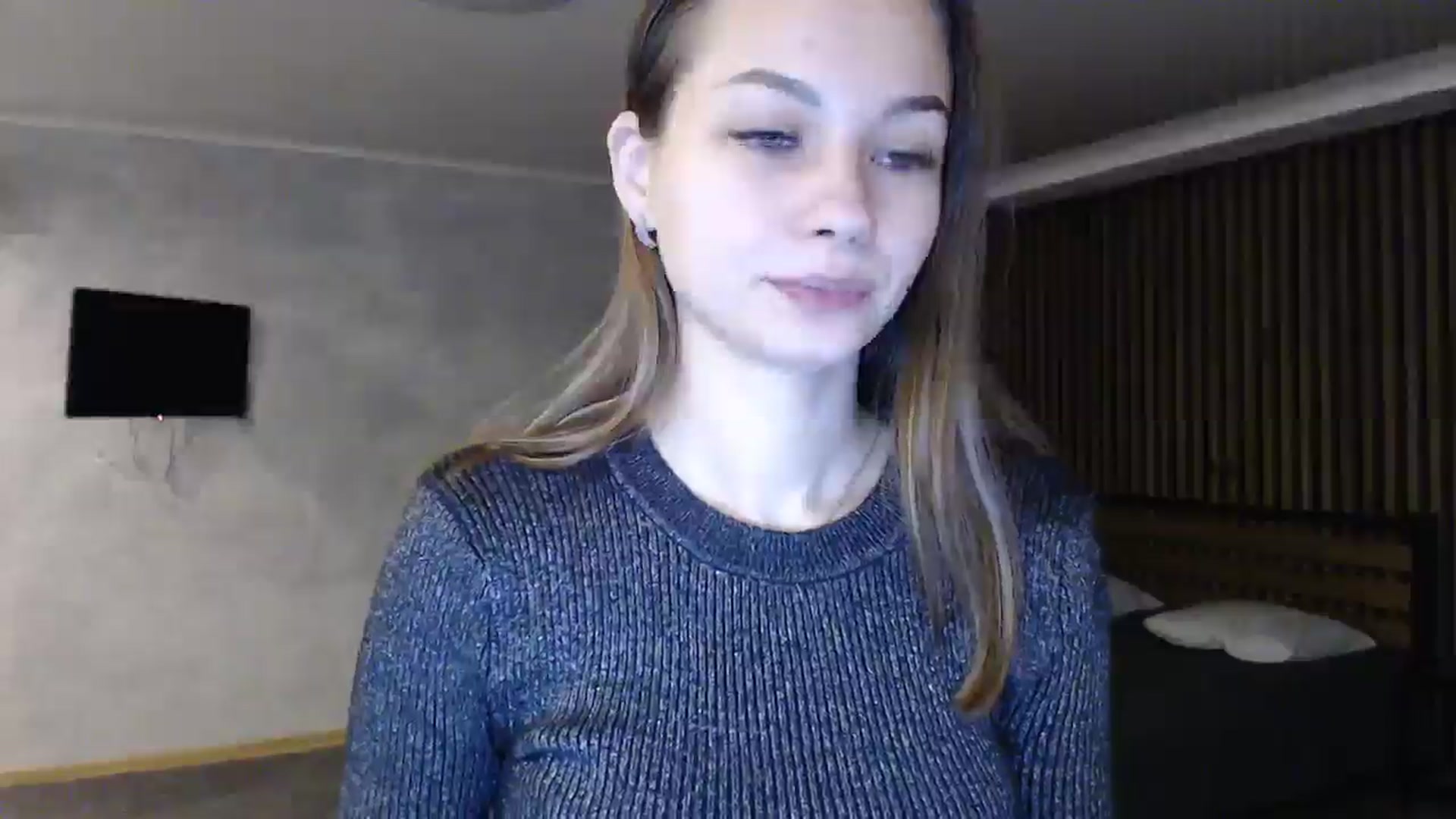 Gallery image thumbnail from Lovely_NataUA's myfreecams stream on, 12/15/2024, 18:06 image 17 of 20