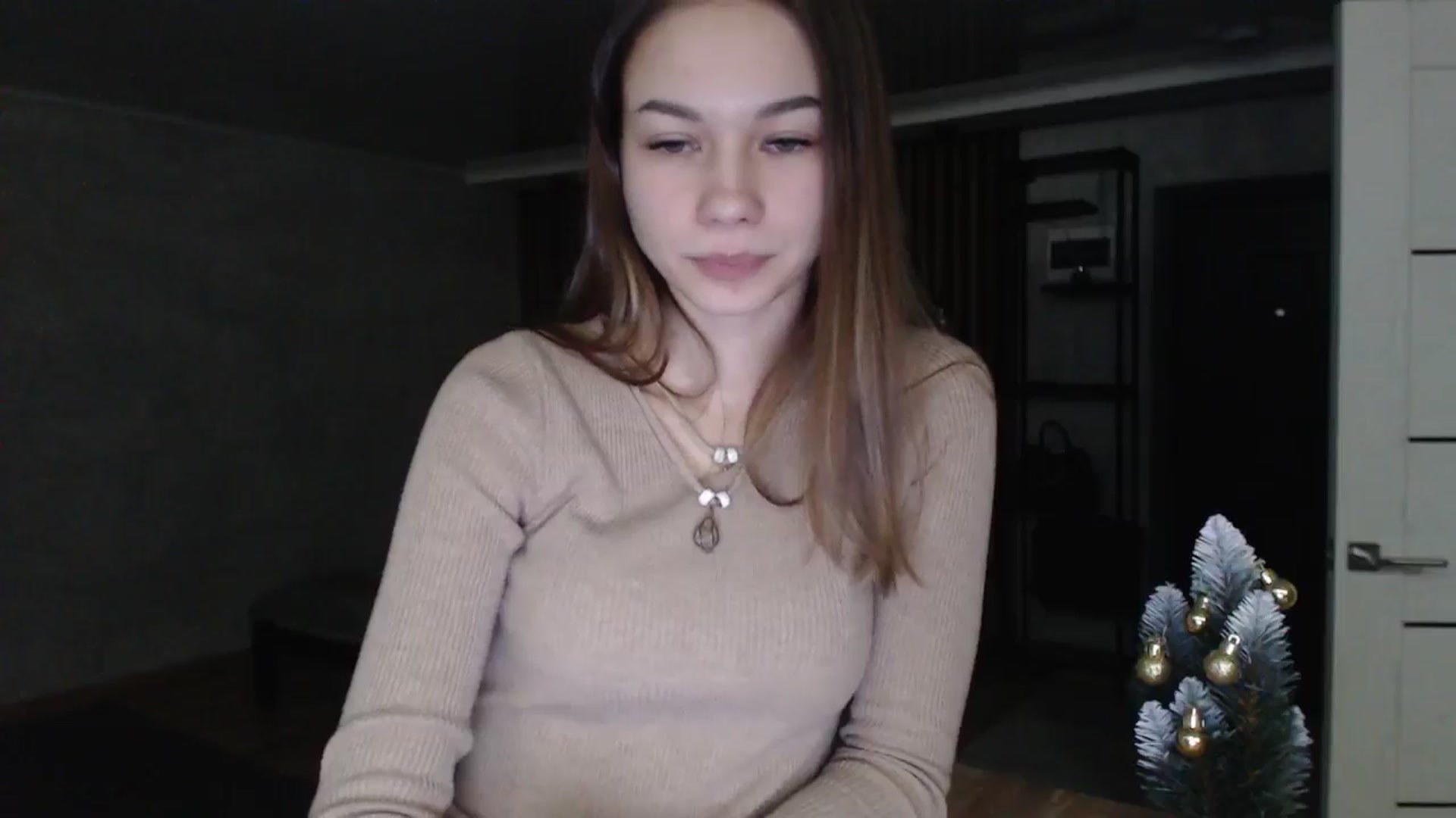 Gallery image thumbnail from Lovely_NataUA's myfreecams stream on, 12/22/2024, 18:22 image 7 of 20