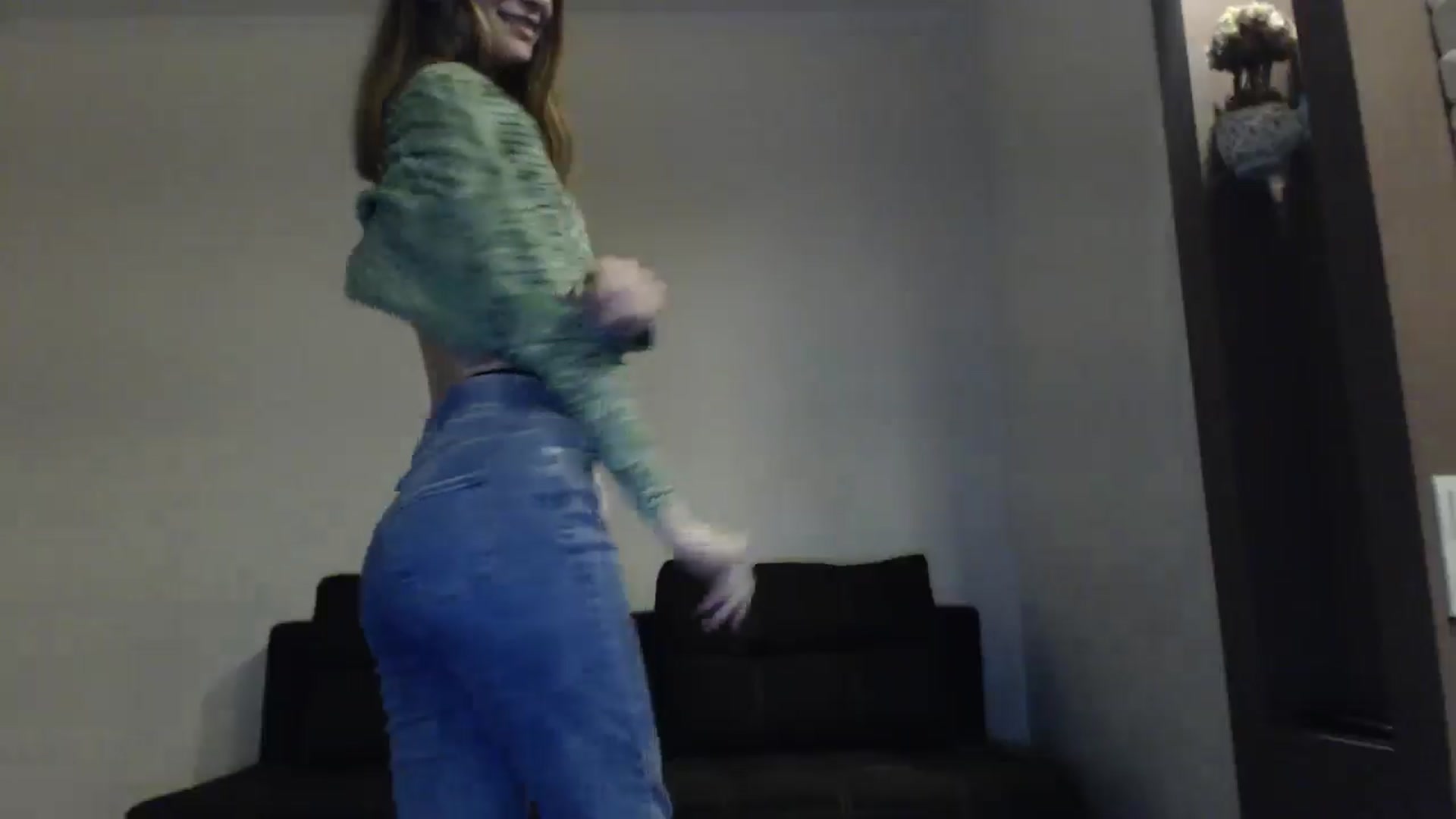 Gallery image thumbnail from Lovely_NataUA's myfreecams stream on, 12/29/2024, 20:35 image 3 of 20