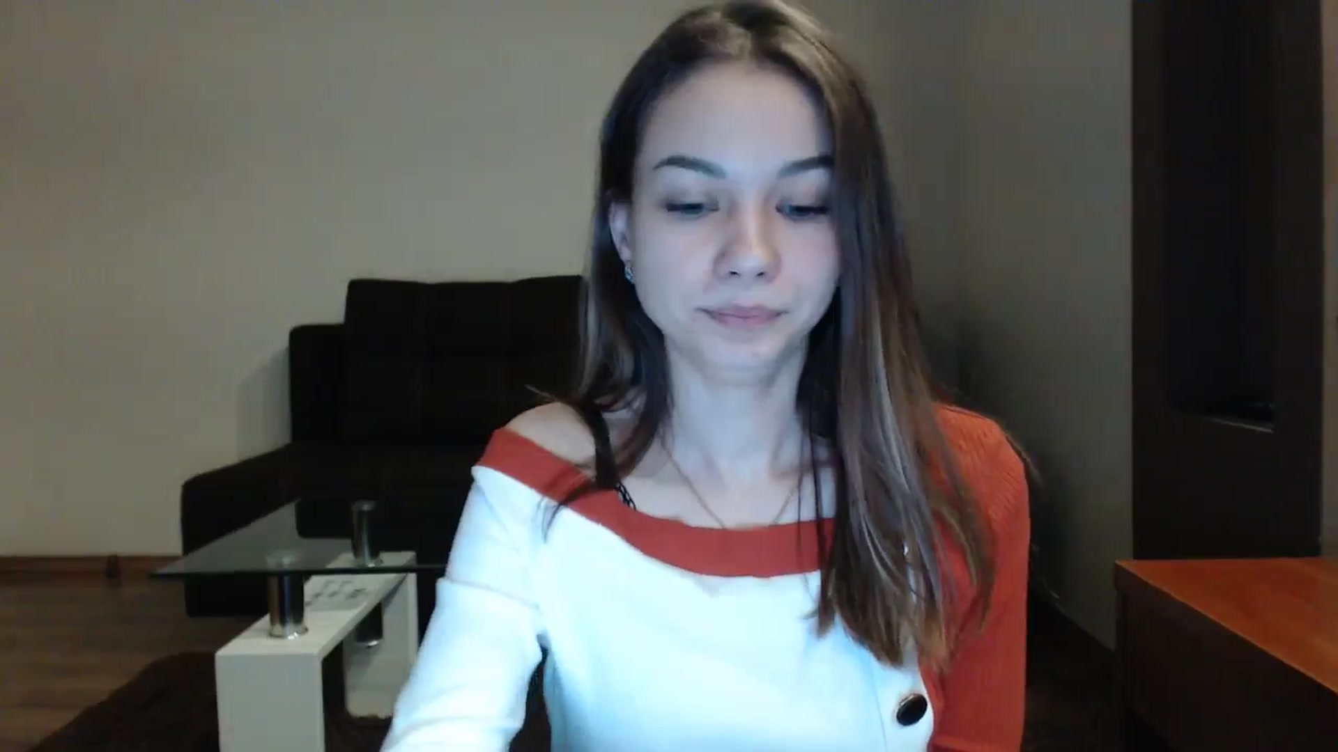 Gallery image thumbnail from Lovely_NataUA's myfreecams stream on, 01/18/2025, 19:15 image 16 of 20