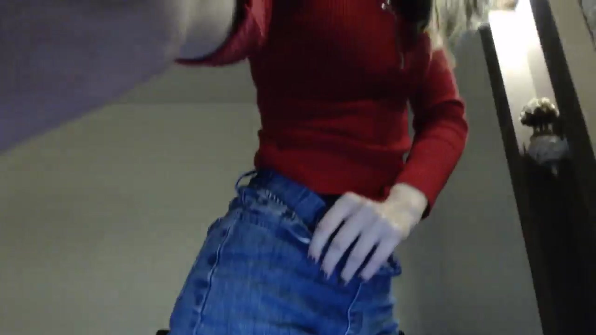 Gallery image thumbnail from Lovely_NataUA's myfreecams stream on, 01/19/2025, 20:29 image 11 of 20