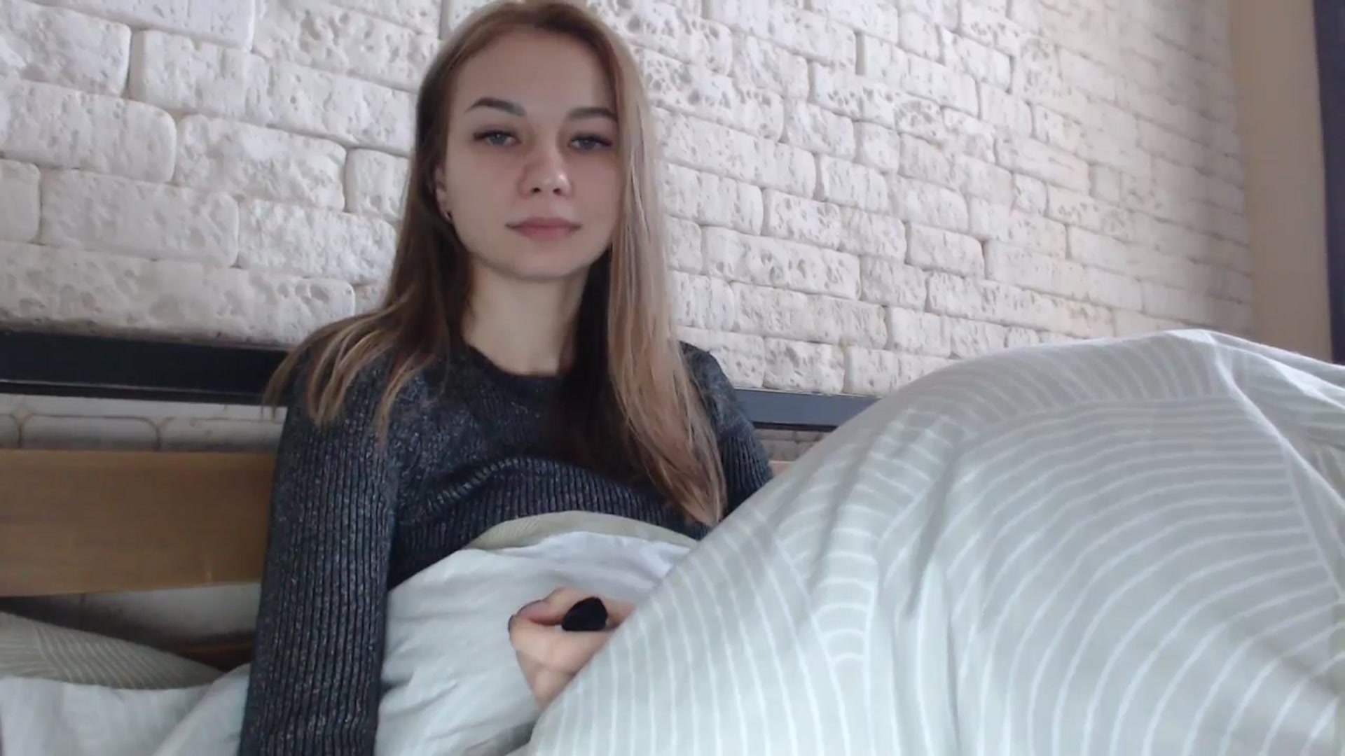 Gallery image thumbnail from Lovely_NataUA's myfreecams stream on, 02/10/2025, 09:19 image 9 of 20