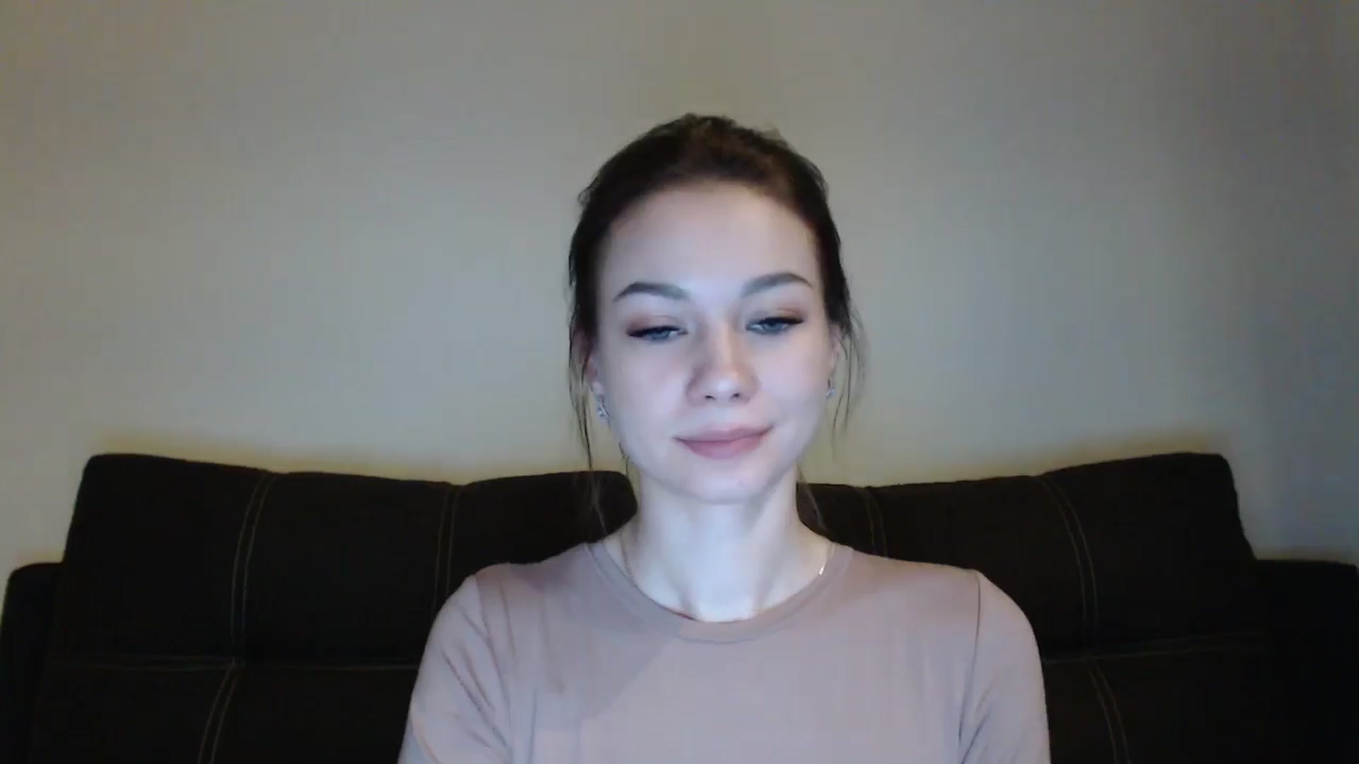 Gallery image thumbnail from Lovely_NataUA's myfreecams stream on, 03/02/2025, 20:37 image 16 of 20