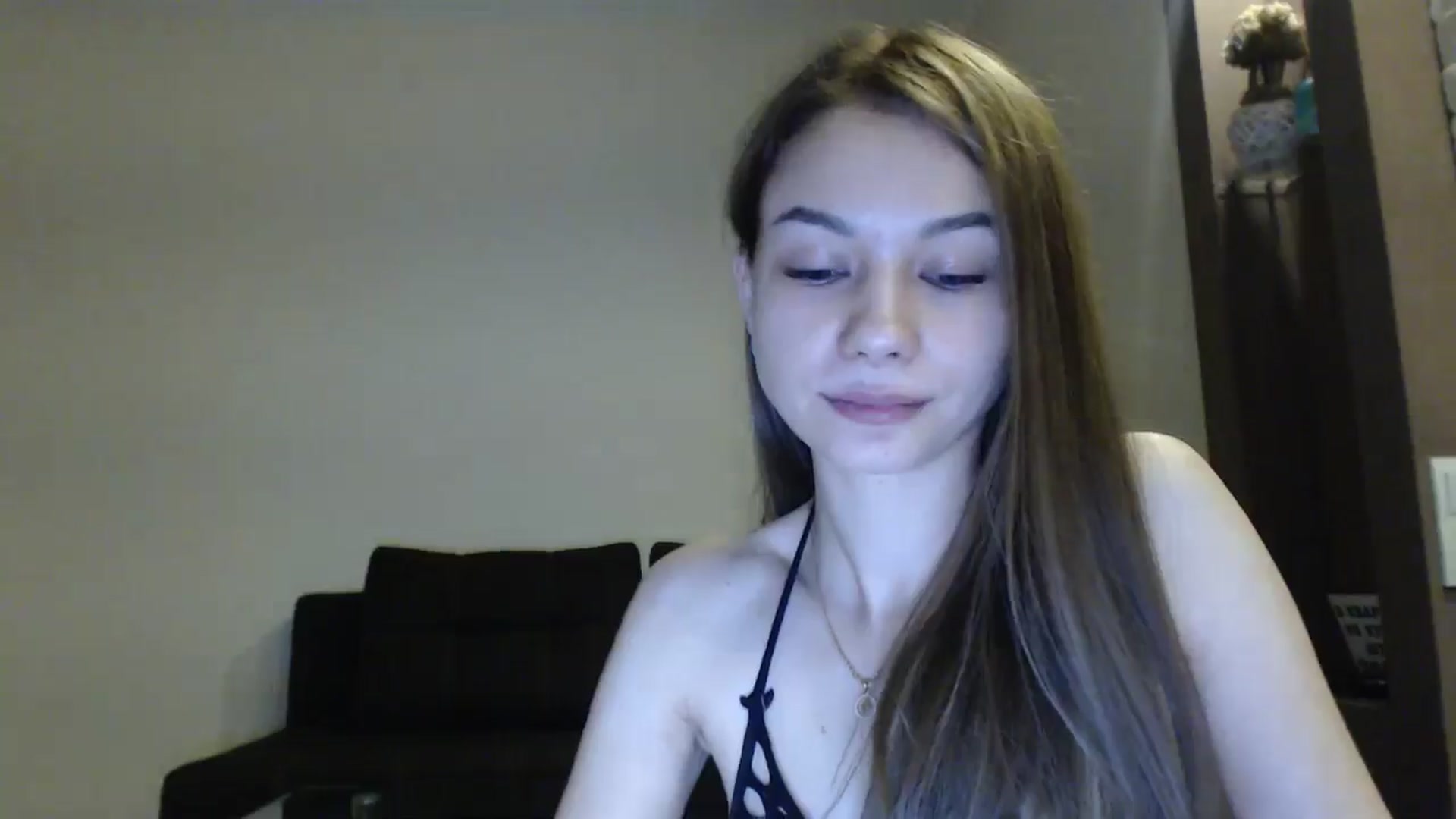 Gallery image thumbnail from Lovely_NataUA's myfreecams stream on, 03/22/2025, 19:38 image 17 of 20