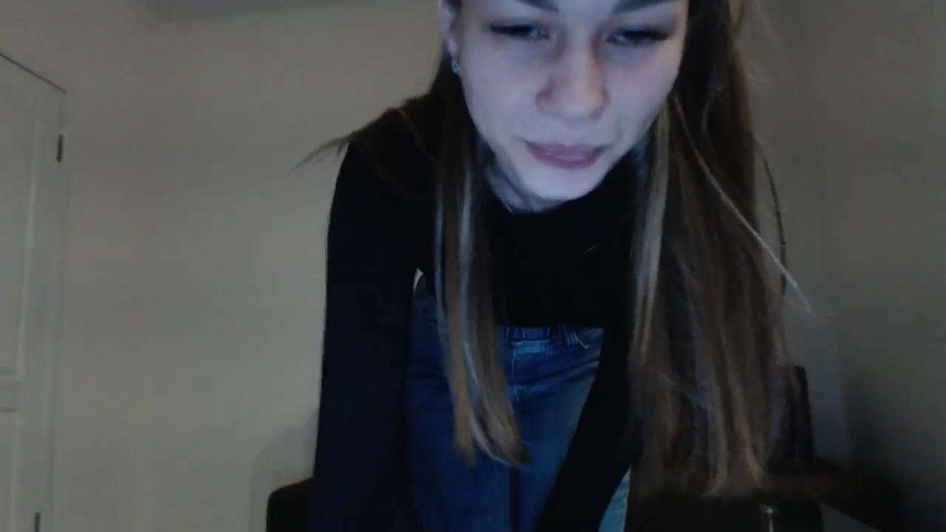Gallery image thumbnail from Lovely_NataUA's myfreecams stream on, 04/19/2025, 19:39 image 15 of 20
