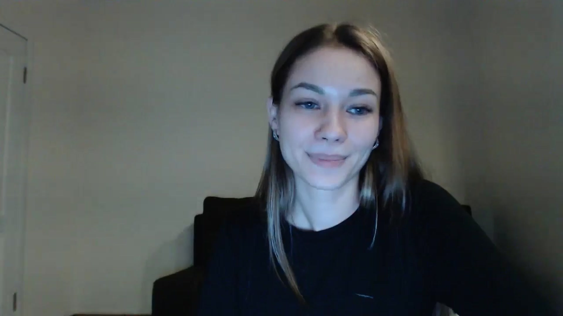 Gallery image thumbnail from Lovely_NataUA's myfreecams stream on, 04/19/2025, 19:39 image 20 of 20