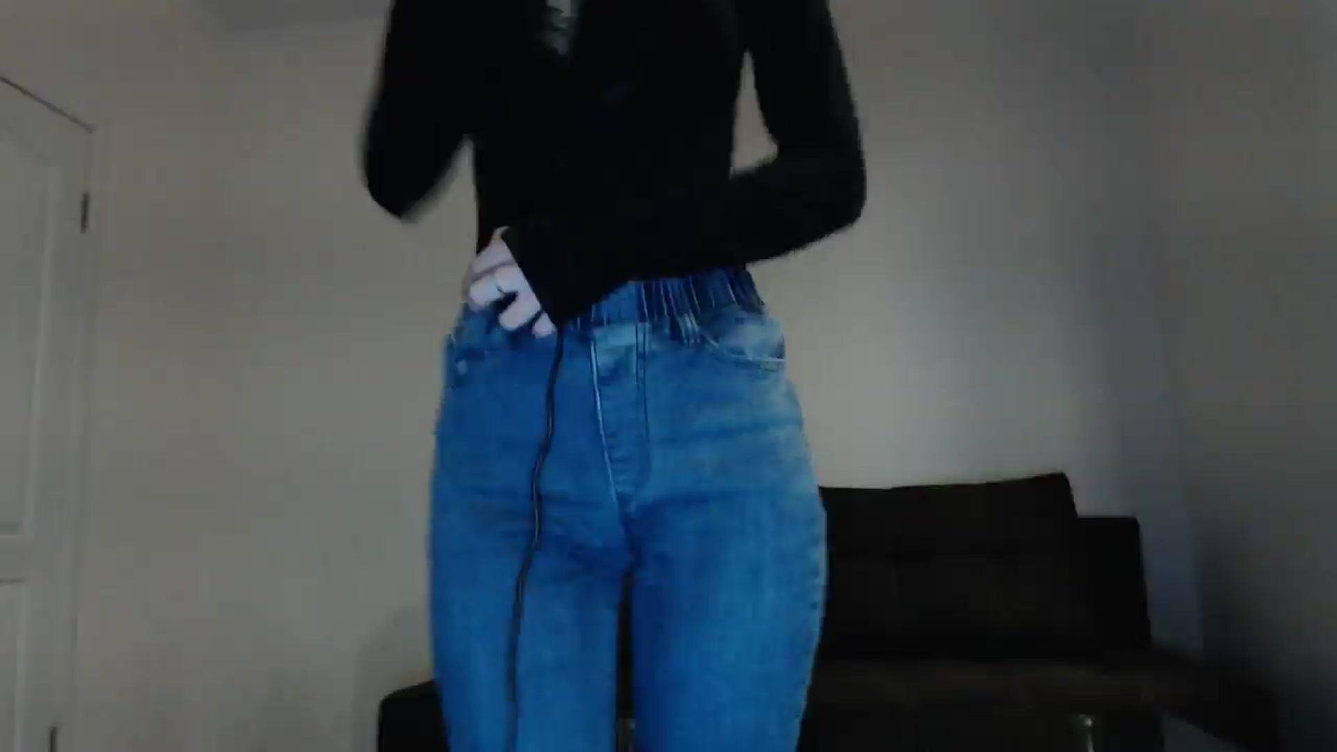 Gallery image thumbnail from Lovely_NataUA's myfreecams stream on, 04/19/2025, 19:39 image 13 of 20