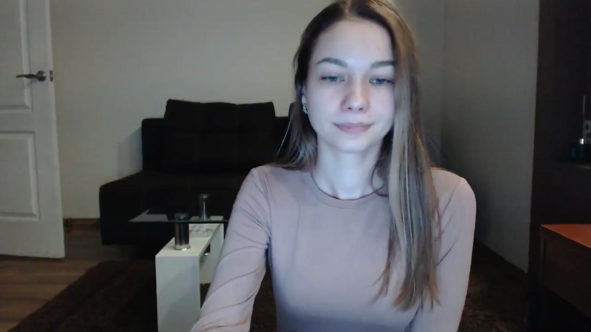 Gallery image thumbnail from Lovely_NataUA's myfreecams stream on, 04/26/2025, 17:22 image 4 of 20