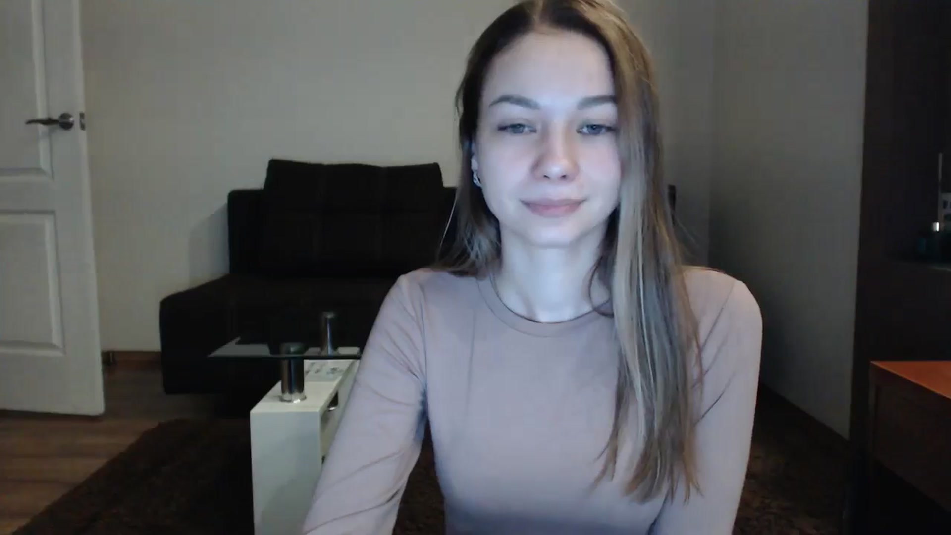 Gallery image thumbnail from Lovely_NataUA's myfreecams stream on, 04/26/2025, 17:22 image 3 of 20
