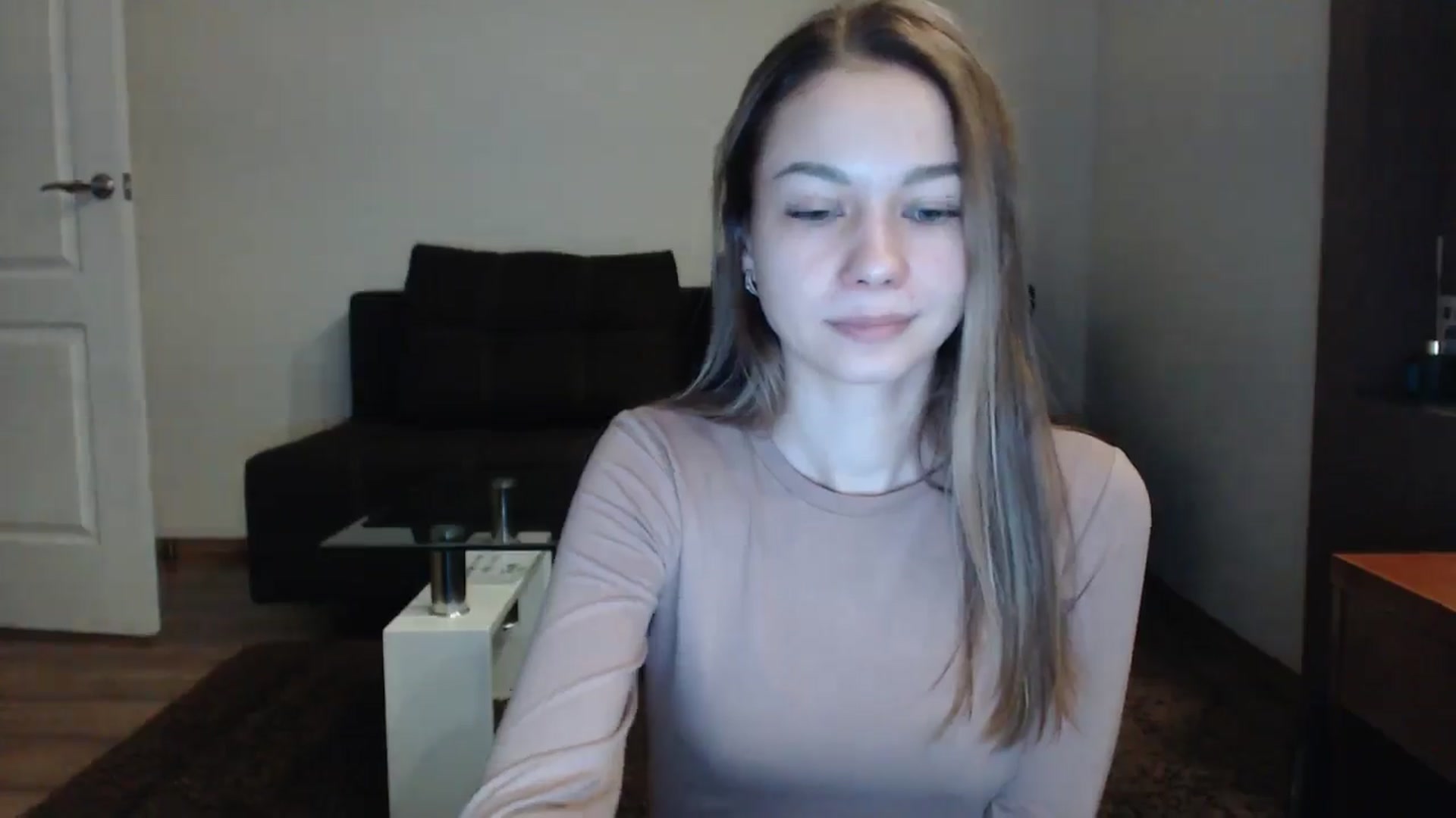 Gallery image thumbnail from Lovely_NataUA's myfreecams stream on, 04/26/2025, 17:22 image 11 of 20