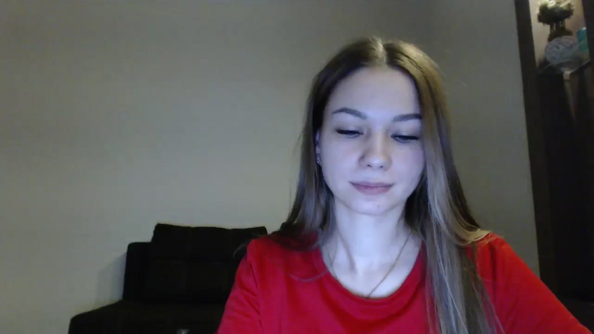 Gallery image thumbnail from Lovely_NataUA's myfreecams stream on, 05/03/2025, 19:31 image 19 of 20