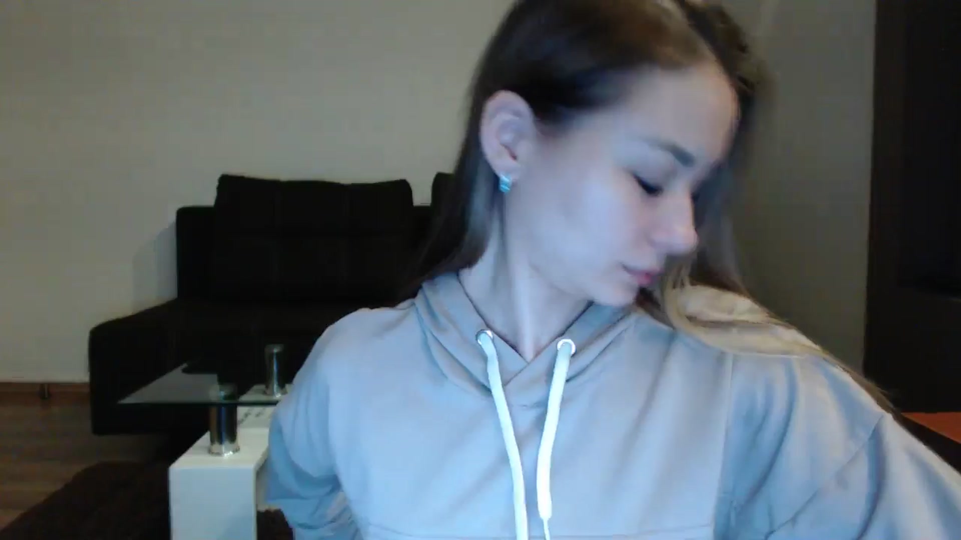 Gallery image thumbnail from Lovely_NataUA's myfreecams stream on, 05/04/2025, 19:49 image 15 of 20