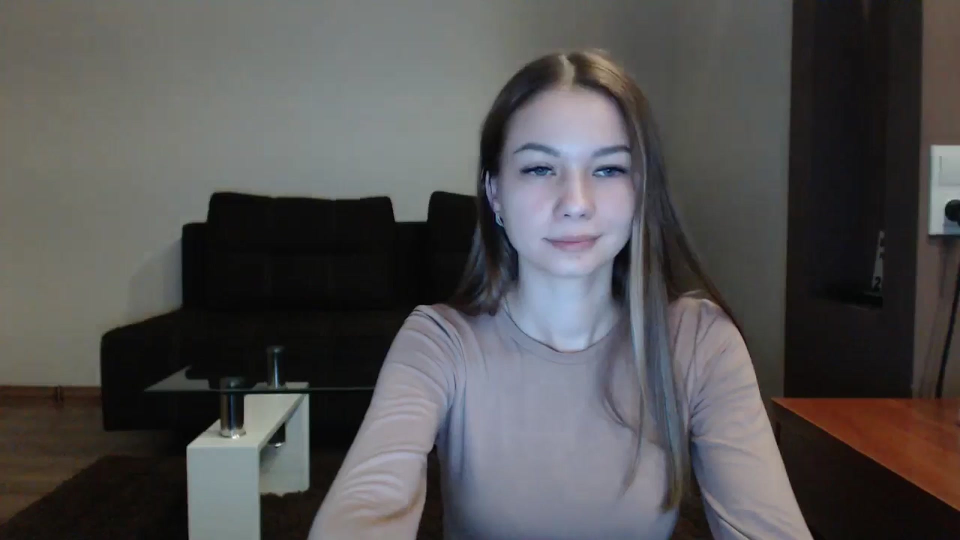 Gallery image thumbnail from Lovely_NataUA's myfreecams stream on, 05/10/2025, 19:16 image 13 of 20