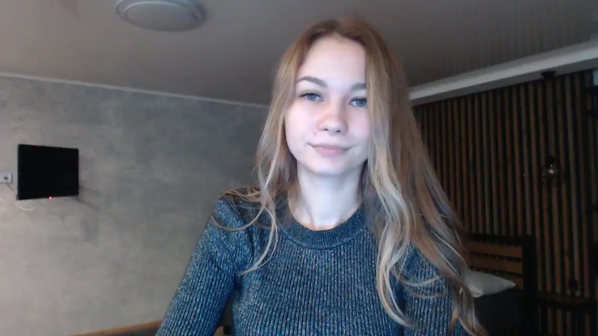 Gallery image thumbnail from Lovely_NataUA's myfreecams stream on, 05/17/2025, 19:39 image 14 of 20