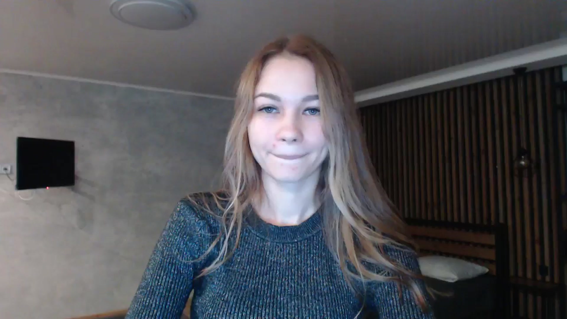 Gallery image thumbnail from Lovely_NataUA's myfreecams stream on, 05/17/2025, 19:39 image 15 of 20