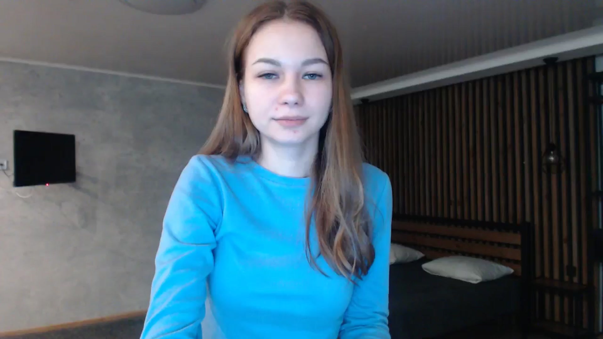 Gallery image thumbnail from Lovely_NataUA's myfreecams stream on, 05/18/2025, 19:39 image 17 of 20