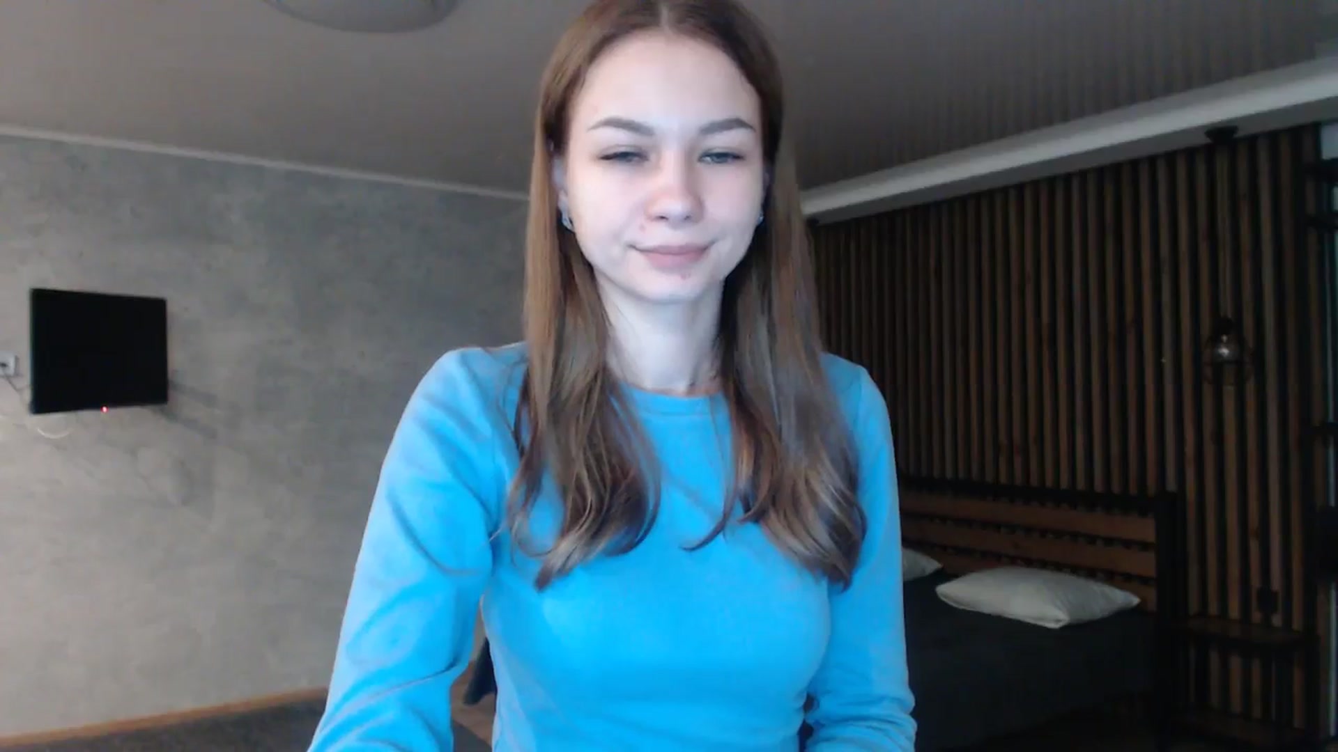 Gallery image thumbnail from Lovely_NataUA's myfreecams stream on, 05/18/2025, 19:39 image 9 of 20