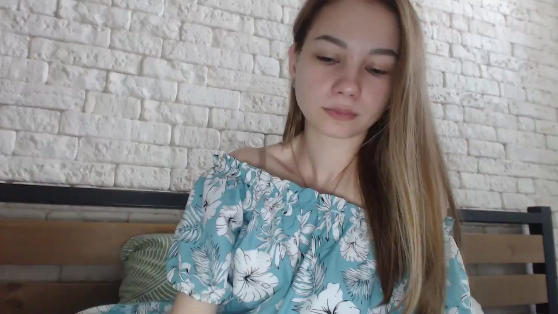 Gallery image thumbnail from Lovely_NataUA's myfreecams stream on, 06/01/2025, 07:38 image 1 of 20