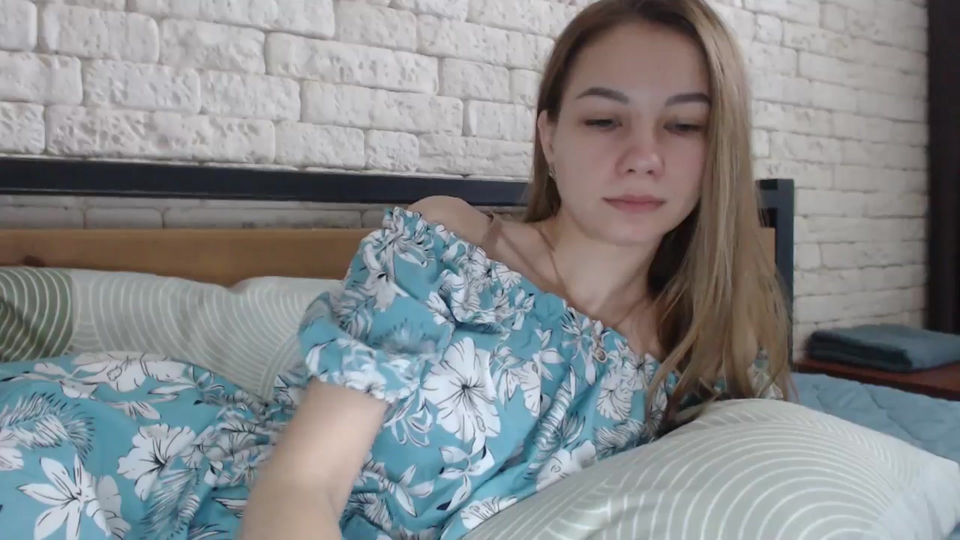 Gallery image thumbnail from Lovely_NataUA's myfreecams stream on, 06/01/2025, 09:13 image 3 of 20