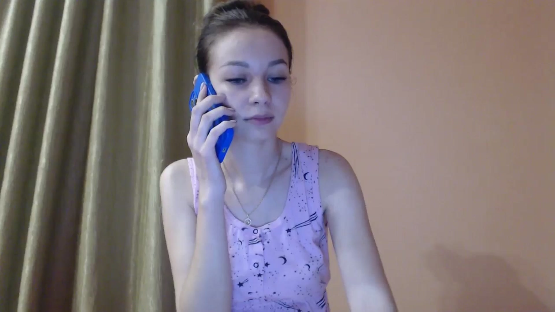 Gallery image thumbnail from Lovely_NataUA's myfreecams stream on, 06/06/2025, 19:06 image 12 of 20