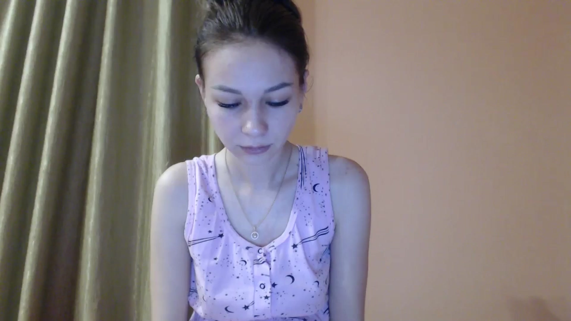 Gallery image thumbnail from Lovely_NataUA's myfreecams stream on, 06/06/2025, 19:06 image 16 of 20
