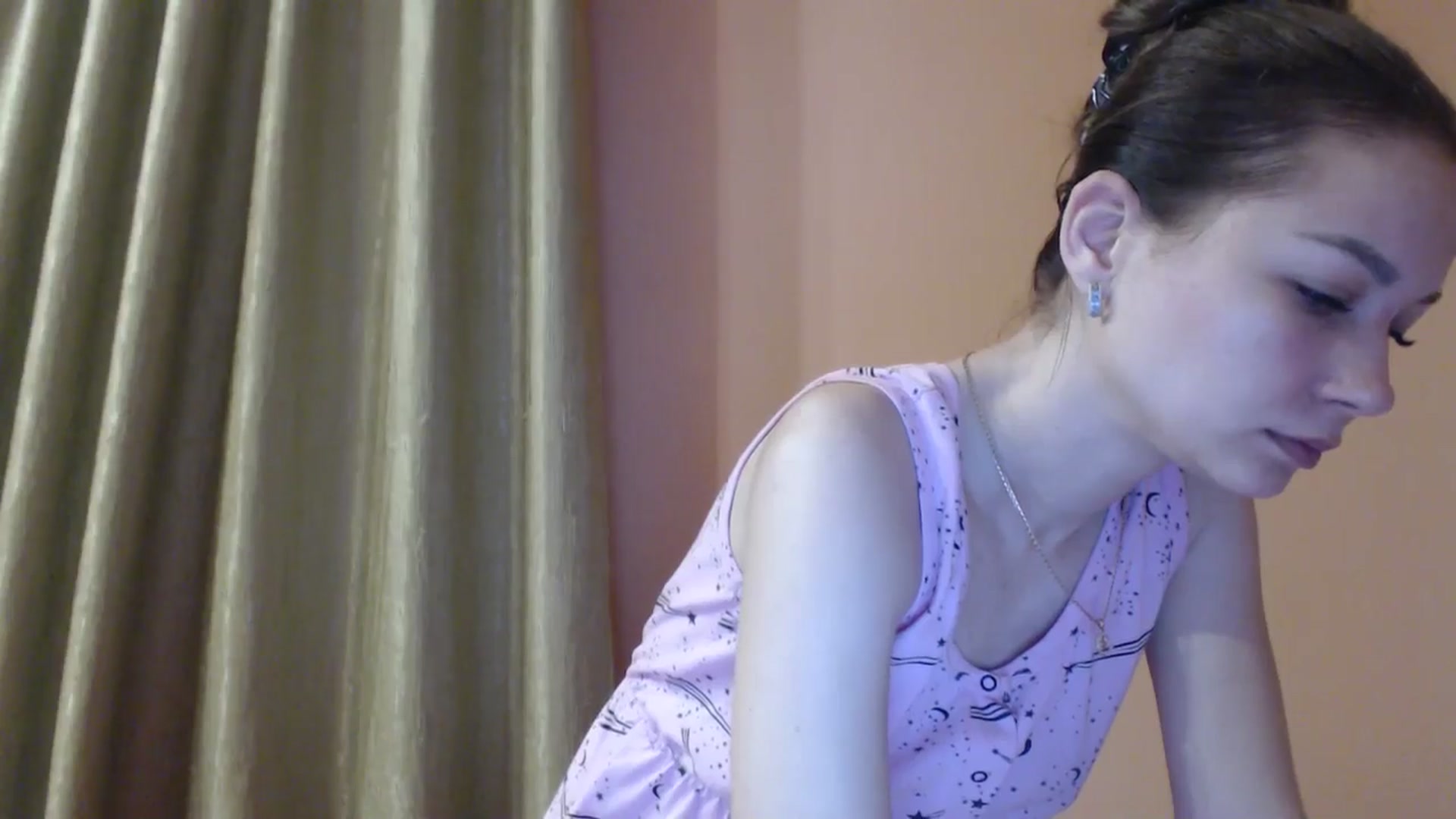 Gallery image thumbnail from Lovely_NataUA's myfreecams stream on, 06/06/2025, 19:06 image 20 of 20