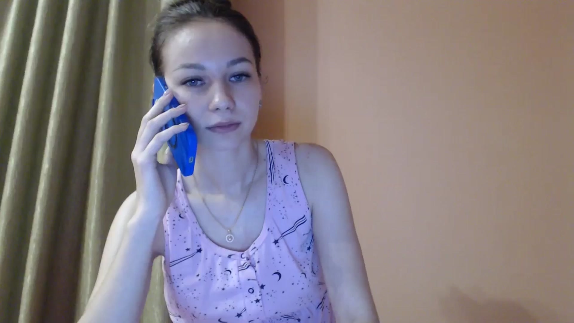 Gallery image thumbnail from Lovely_NataUA's myfreecams stream on, 06/06/2025, 19:06 image 15 of 20
