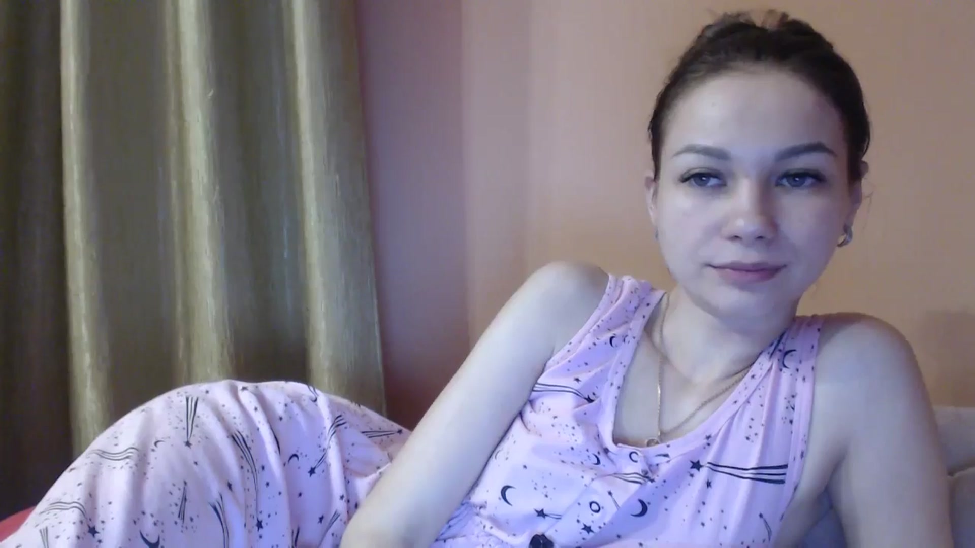 Gallery image thumbnail from Lovely_NataUA's myfreecams stream on, 06/06/2025, 21:57 image 13 of 20