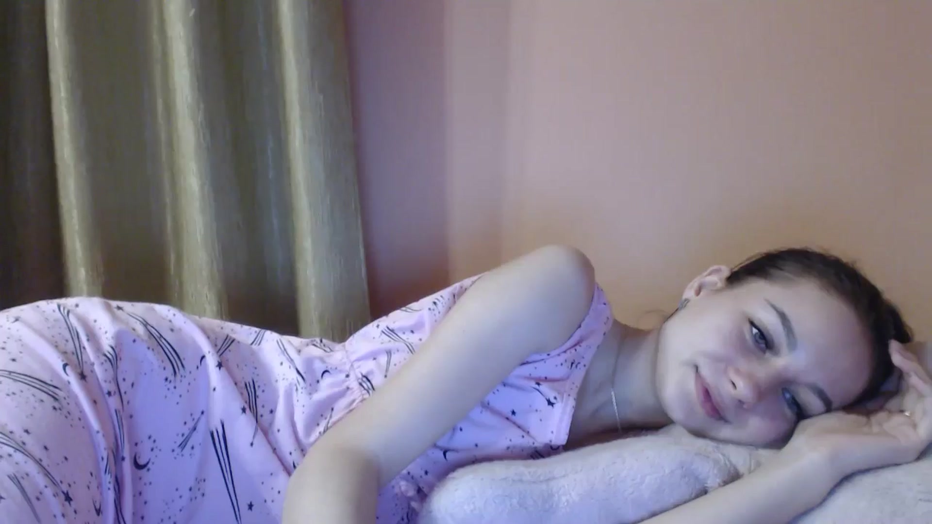 Gallery image thumbnail from Lovely_NataUA's myfreecams stream on, 06/06/2025, 21:57 image 10 of 20