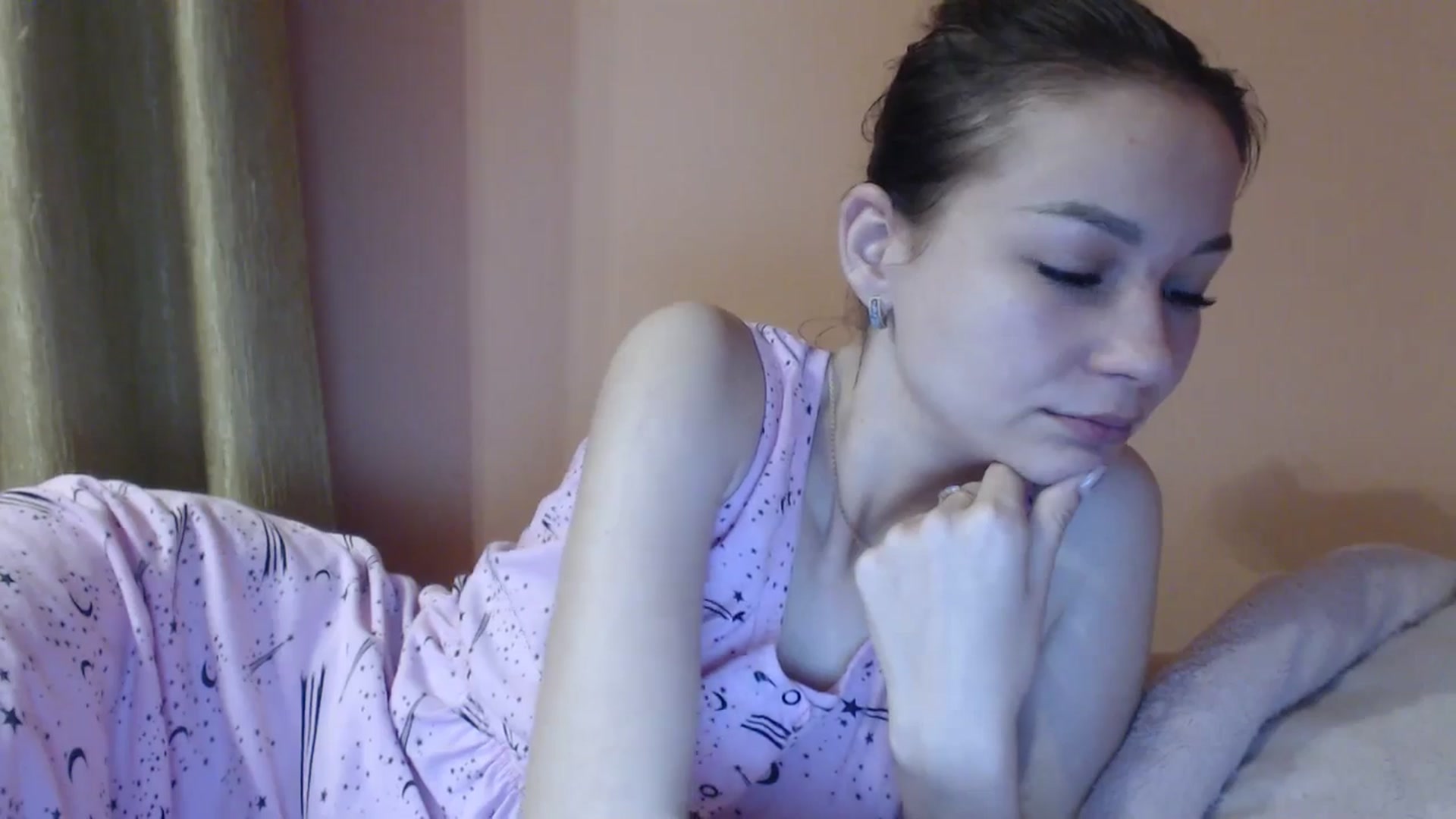 Gallery image thumbnail from Lovely_NataUA's myfreecams stream on, 06/06/2025, 22:51 image 10 of 20