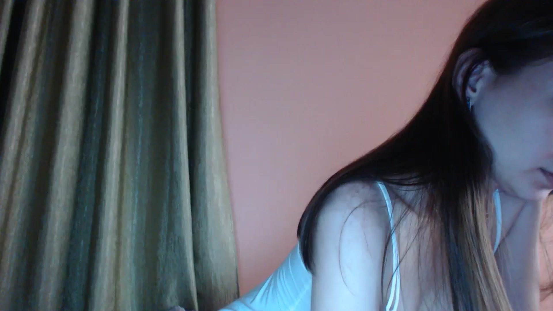 Gallery image thumbnail from Lovely_NataUA's myfreecams stream on, 06/08/2025, 20:37 image 15 of 20