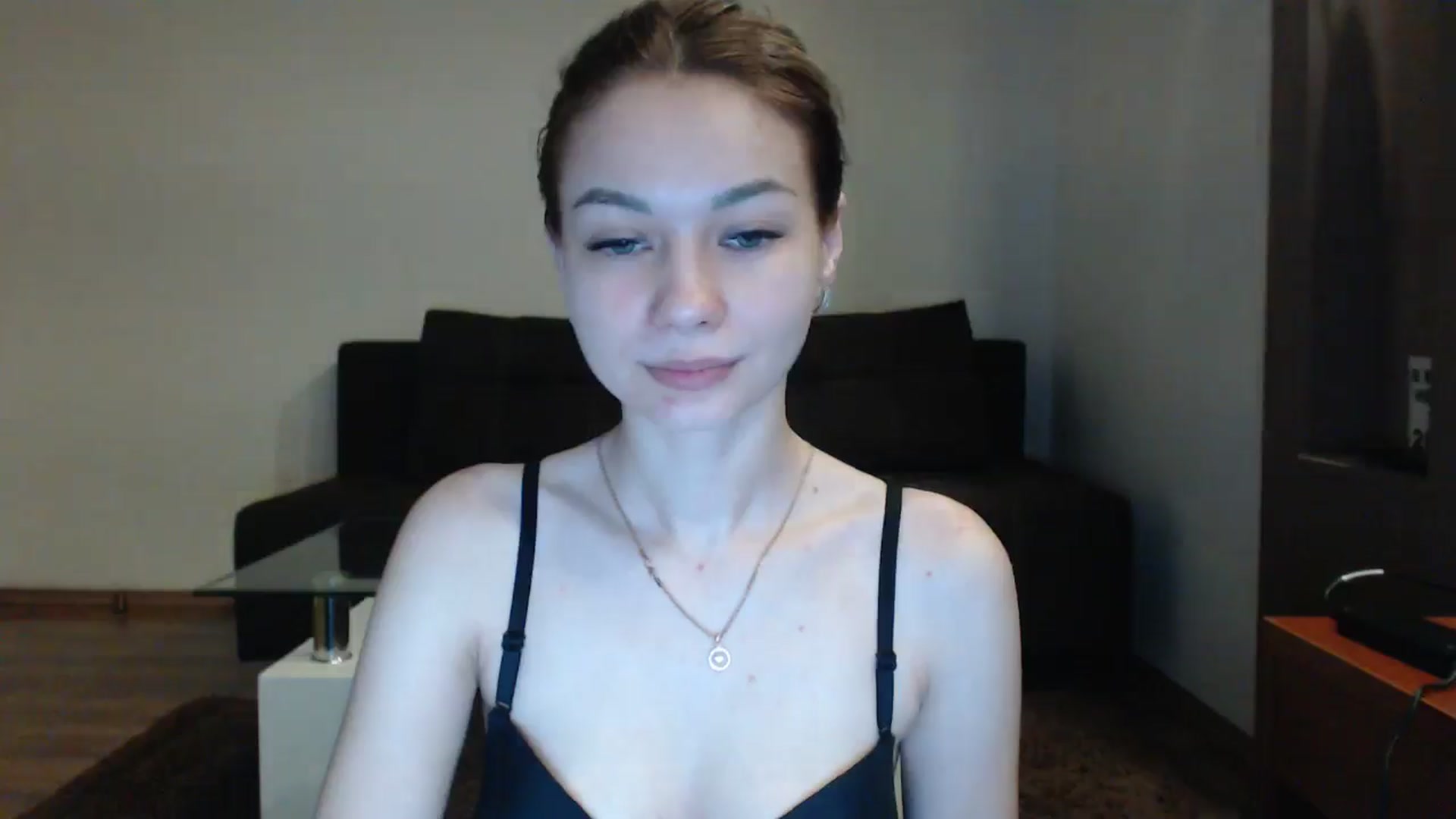 Gallery image thumbnail from Lovely_NataUA's myfreecams stream on, 06/15/2025, 19:36 image 17 of 20