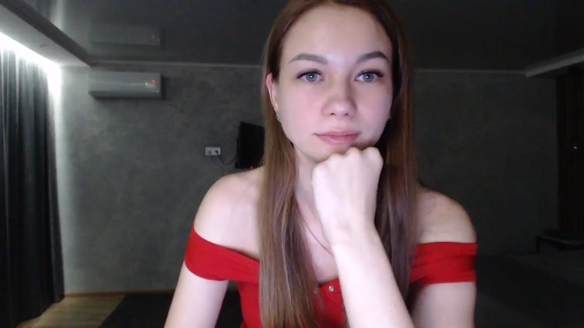 Gallery image thumbnail from Lovely_NataUA's myfreecams stream on, 06/28/2025, 21:50 image 19 of 20