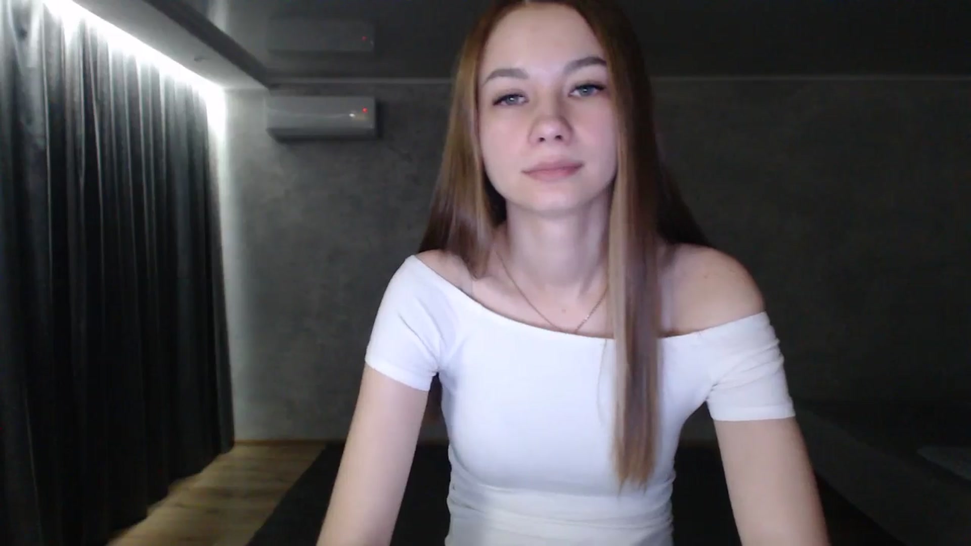 Gallery image thumbnail from Lovely_NataUA's myfreecams stream on, 06/29/2025, 19:45 image 5 of 20