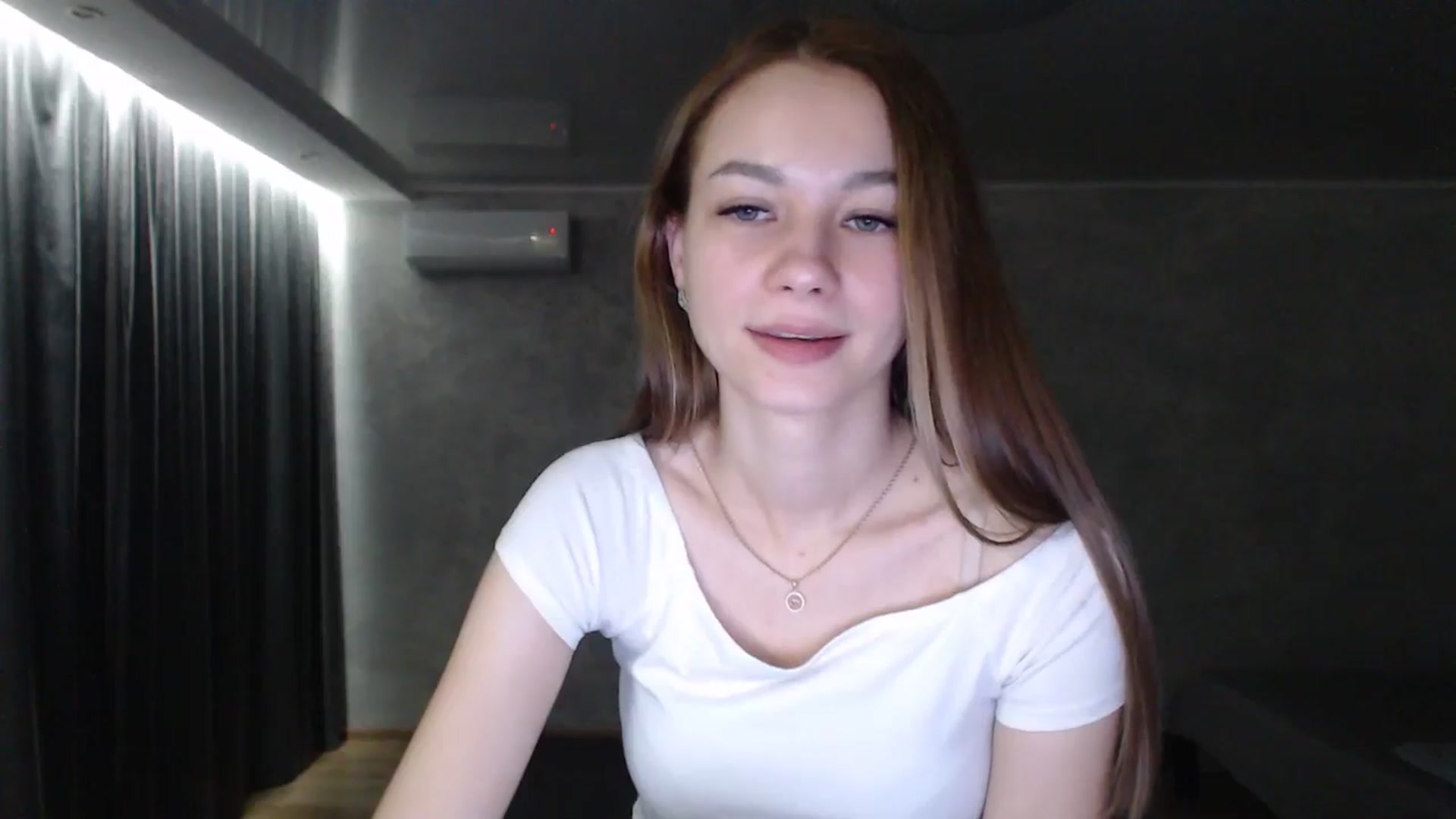 Gallery image thumbnail from Lovely_NataUA's myfreecams stream on, 06/29/2025, 19:45 image 19 of 20