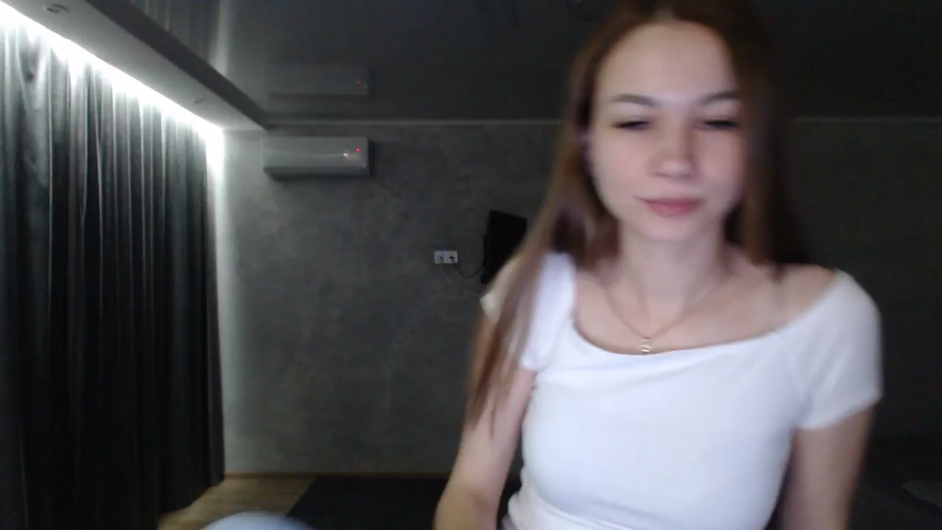 Gallery image thumbnail from Lovely_NataUA's myfreecams stream on, 06/29/2025, 19:45 image 20 of 20