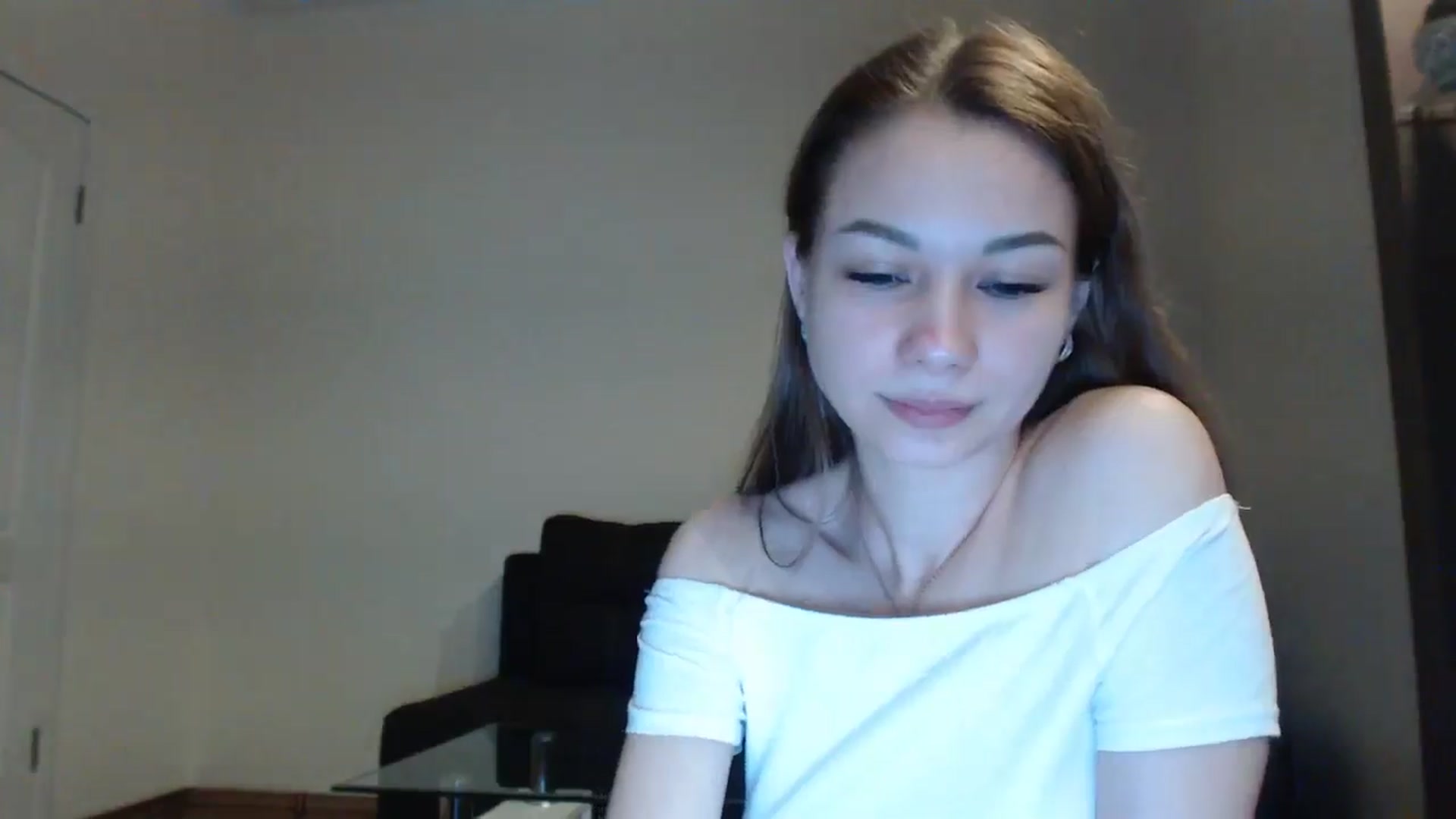 Gallery image thumbnail from Lovely_NataUA's myfreecams stream on, 07/12/2025, 22:02 image 6 of 20