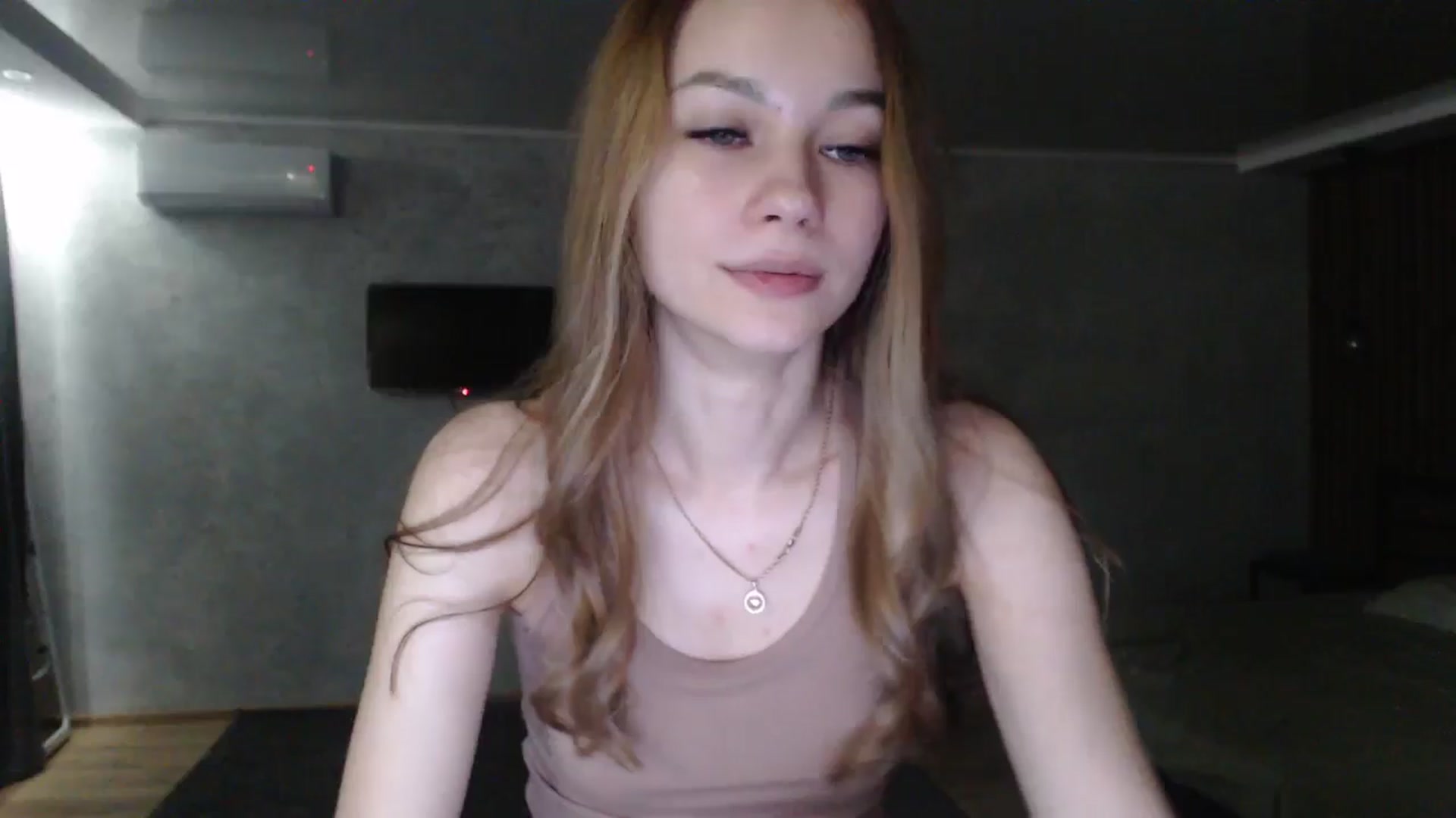 Gallery image thumbnail from Lovely_NataUA's myfreecams stream on, 07/20/2025, 22:40 image 13 of 20