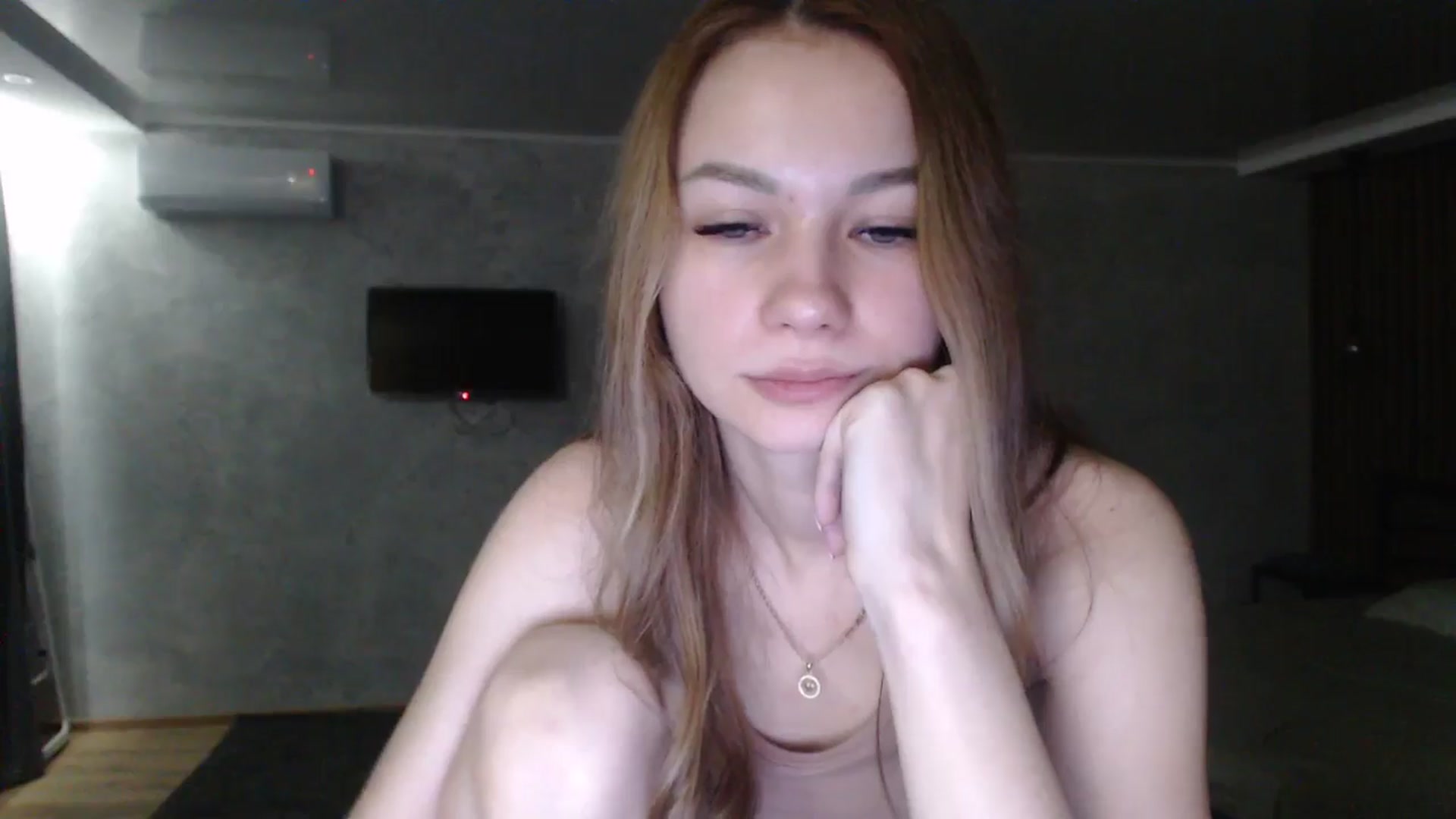 Gallery image thumbnail from Lovely_NataUA's myfreecams stream on, 07/20/2025, 22:40 image 15 of 20