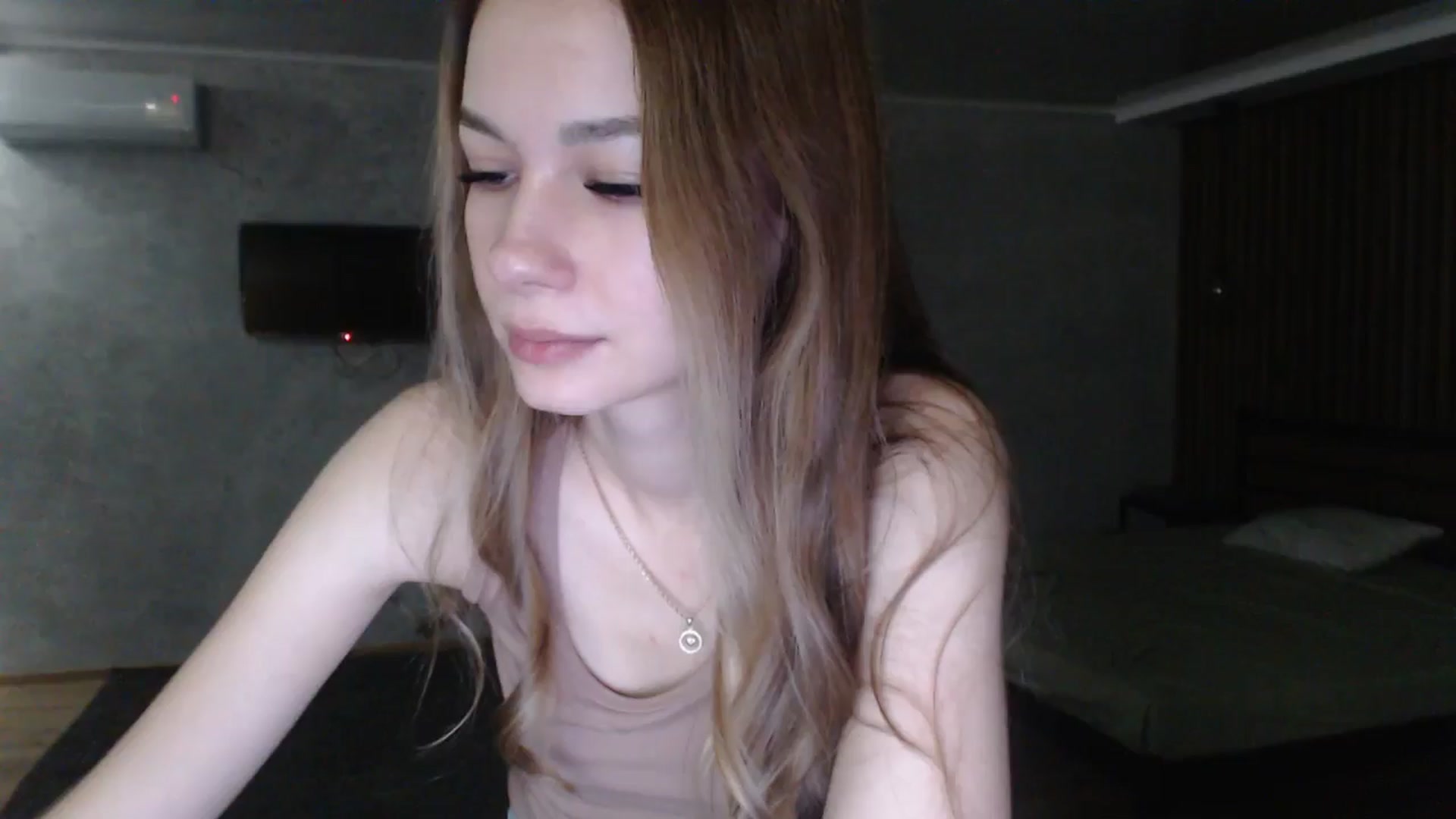 Gallery image thumbnail from Lovely_NataUA's myfreecams stream on, 07/20/2025, 22:40 image 12 of 20