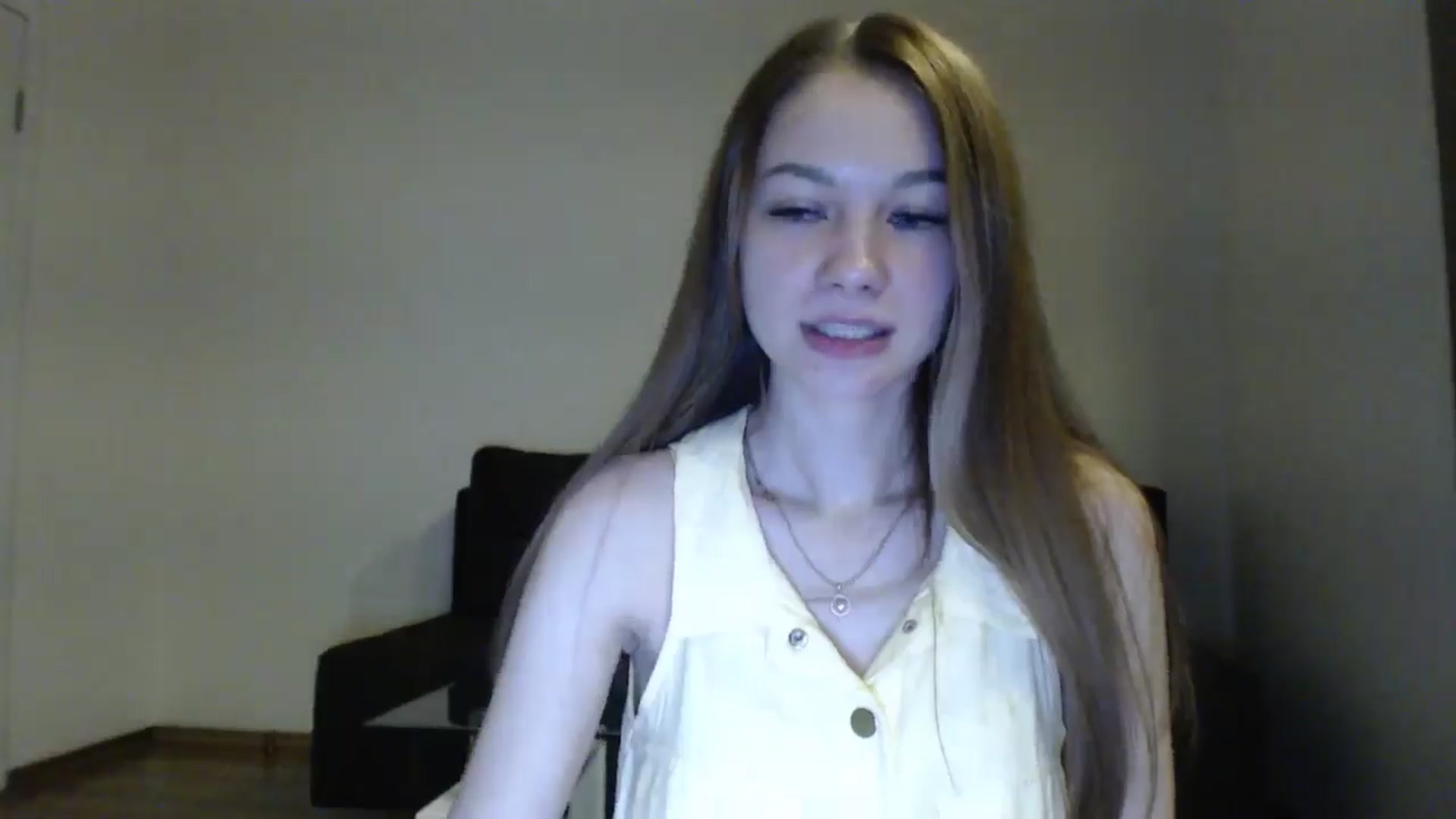 Gallery image thumbnail from Lovely_NataUA's myfreecams stream on, 08/02/2025, 20:51 image 17 of 20
