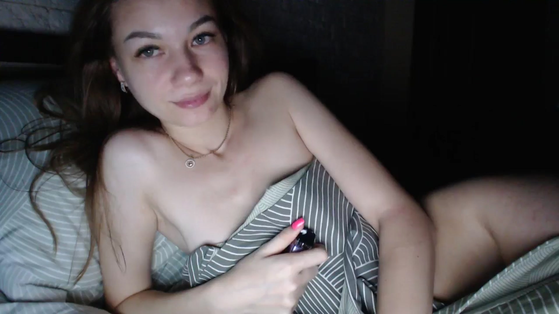Gallery image thumbnail from Lovely_NataUA's myfreecams stream on, 08/03/2025, 24:23 image 12 of 20