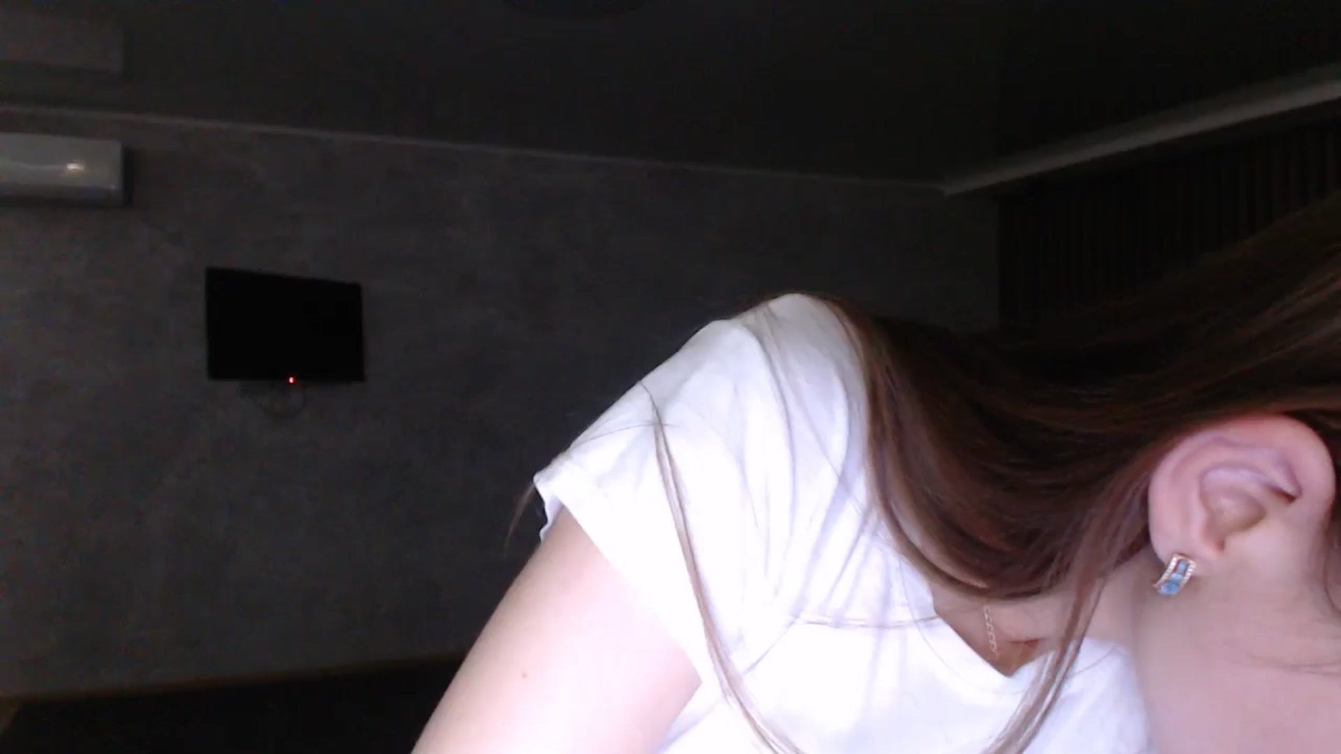 Gallery image thumbnail from Lovely_NataUA's myfreecams stream on, 08/09/2025, 22:06 image 9 of 20