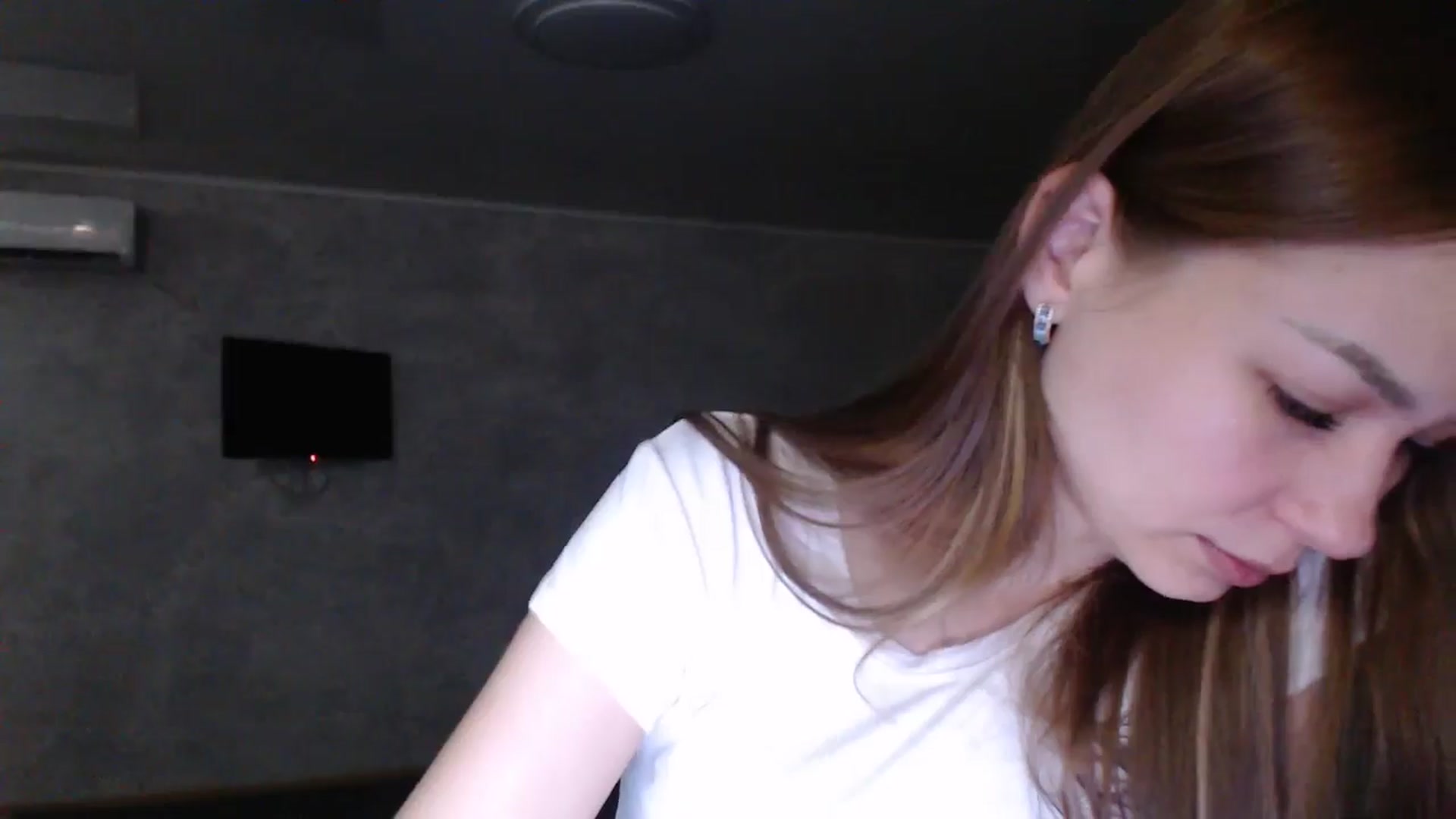 Gallery image thumbnail from Lovely_NataUA's myfreecams stream on, 08/09/2025, 22:06 image 13 of 20